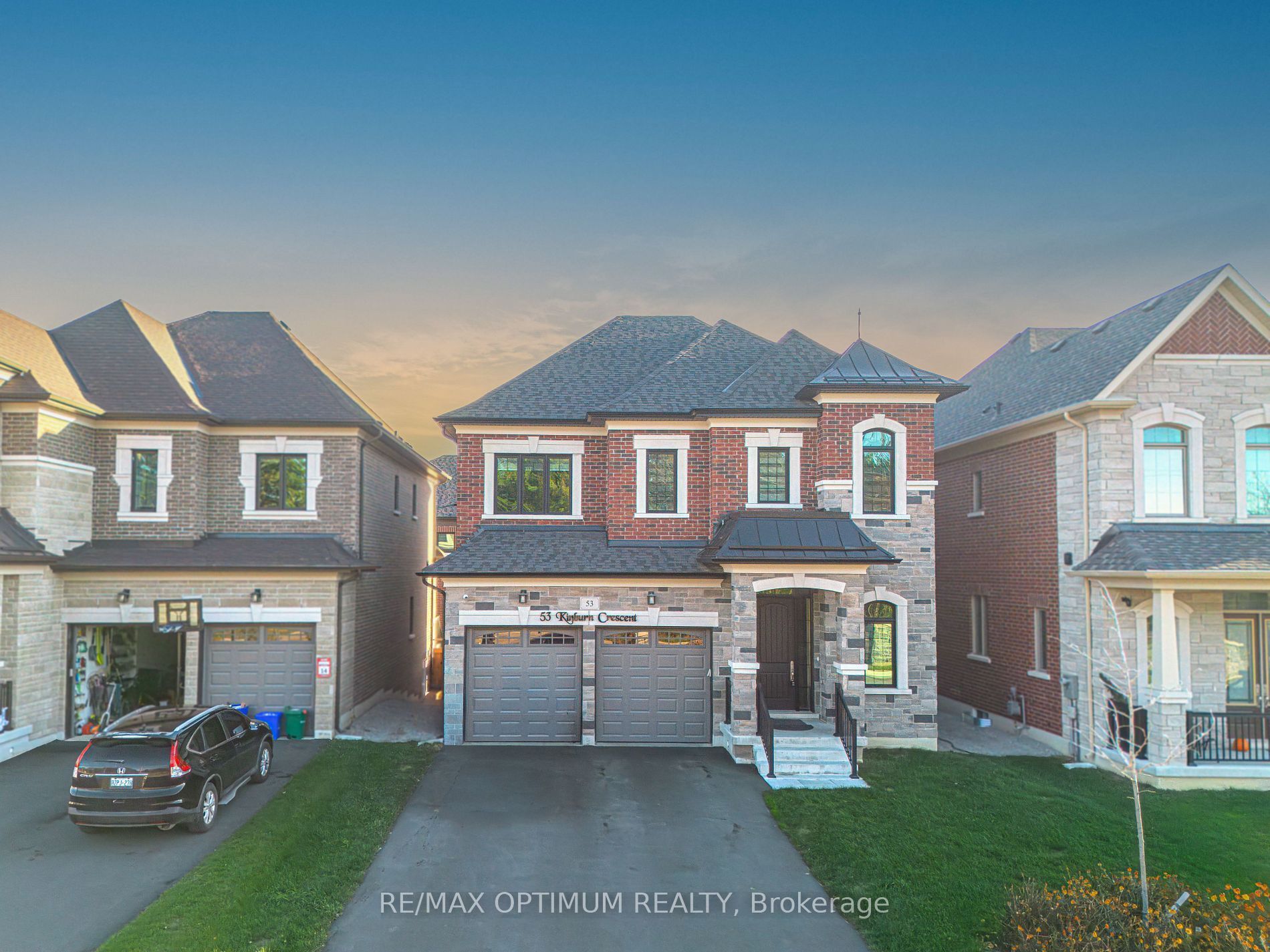 53 Kinburn Crescent, Vaughan, ON L3L 0E9 photo 2