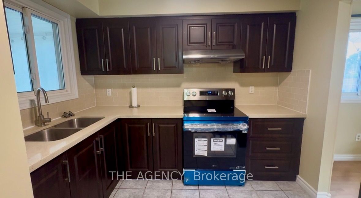14 Clydesdale Road, Markham, ON L3R 3S9 photo 2