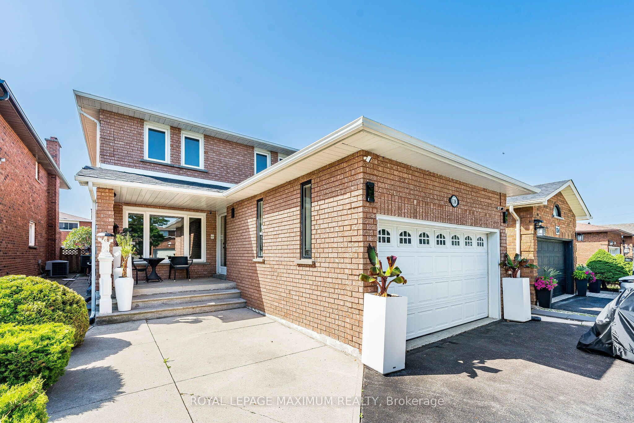 138 Jackman Crescent, Vaughan, ON L4L 6P1 photo 2