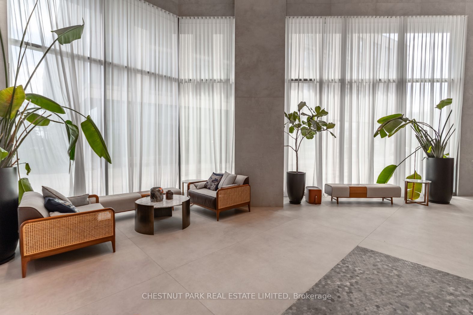 1000 Portage Parkway 2206, Vaughan, ON L4K 0L1 photo 2