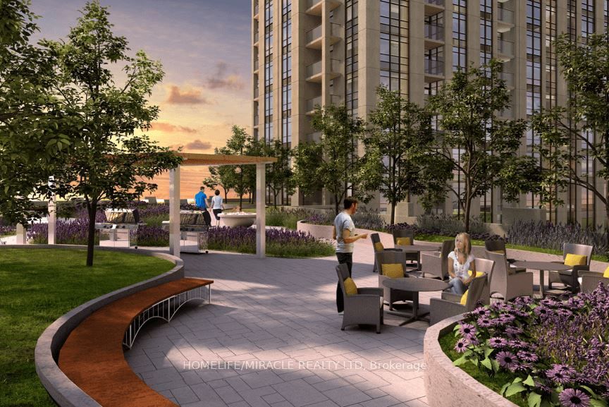 9085 Jane Street PH02, Vaughan, ON L4X 0L8