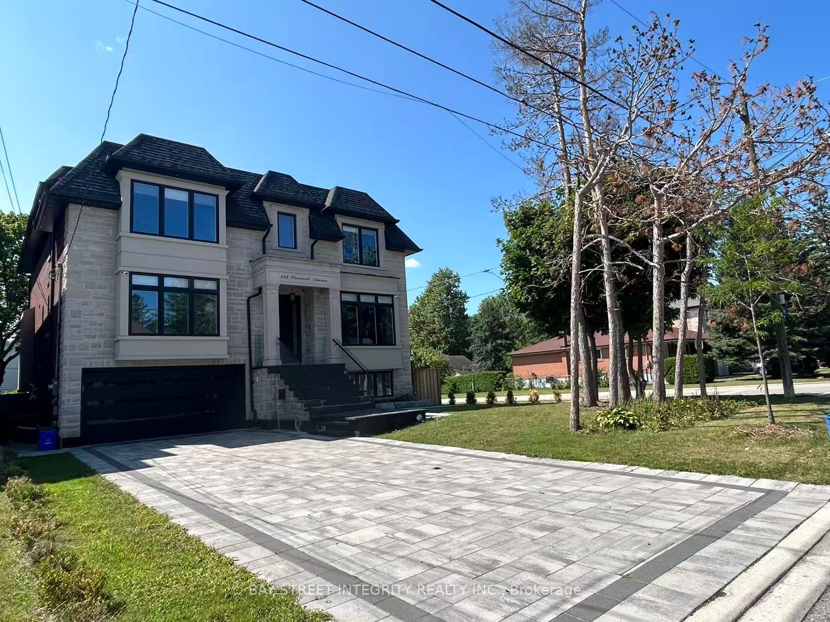 158 Elmwood Avenue, Richmond Hill, ON L4C 1L1 photo 2