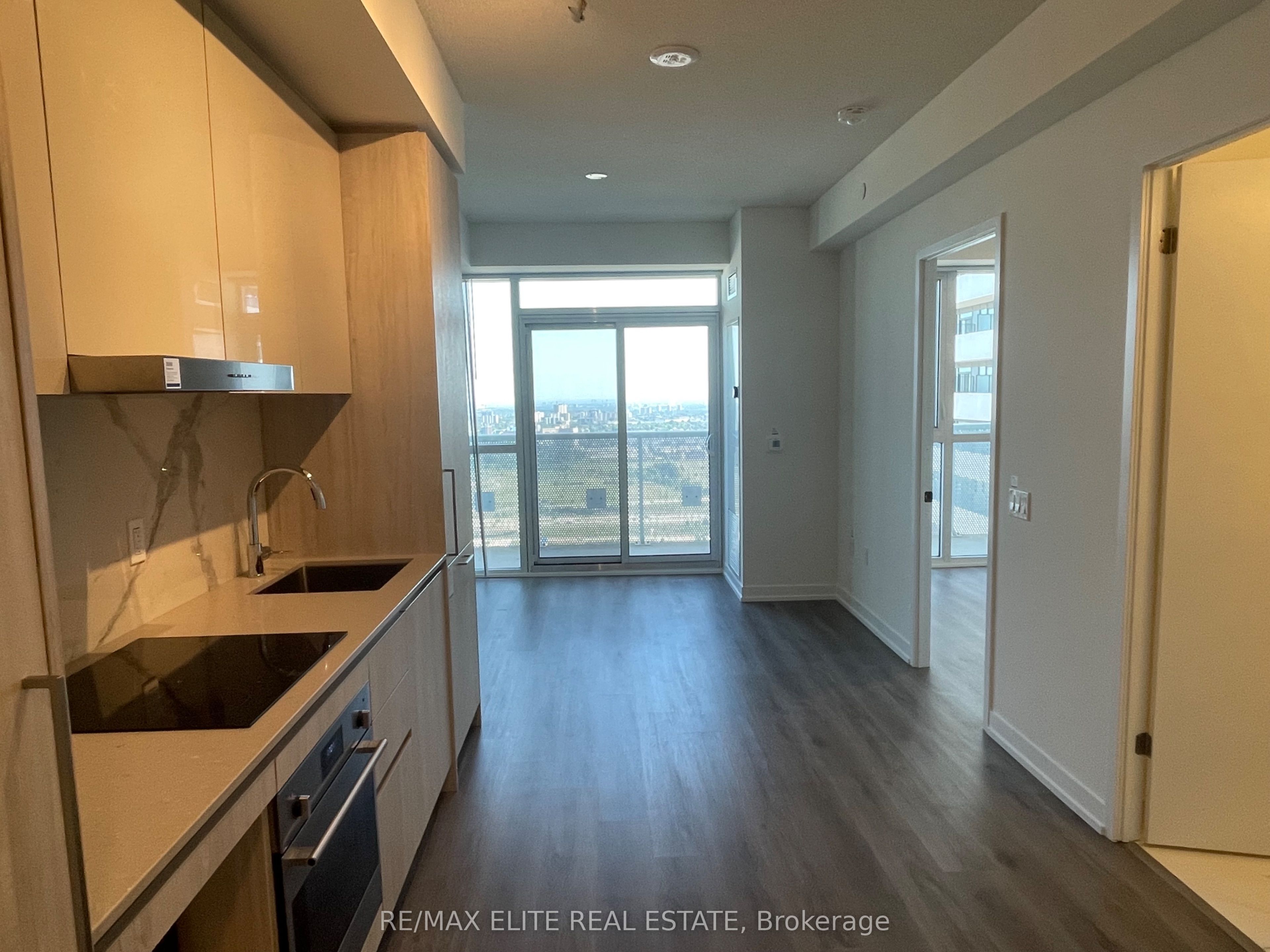 225 Commerce Street 4505, Vaughan, ON L4K 0R1 photo 3