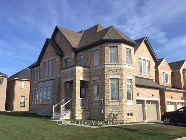 39 Mowder Drive, Aurora, ON L4G 0V4