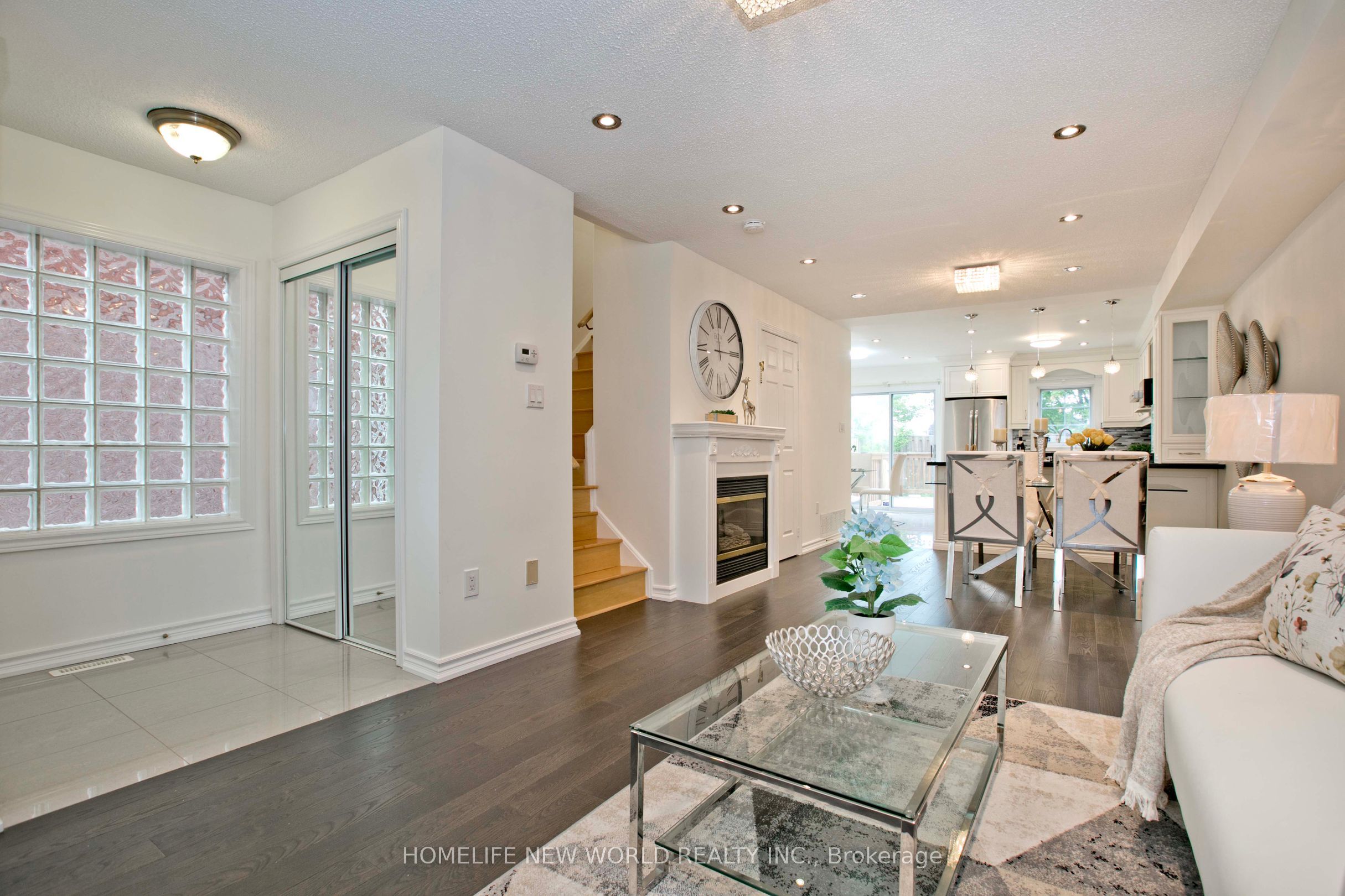 86 Amarillo Avenue, Markham, ON L3R 0V3 photo 4