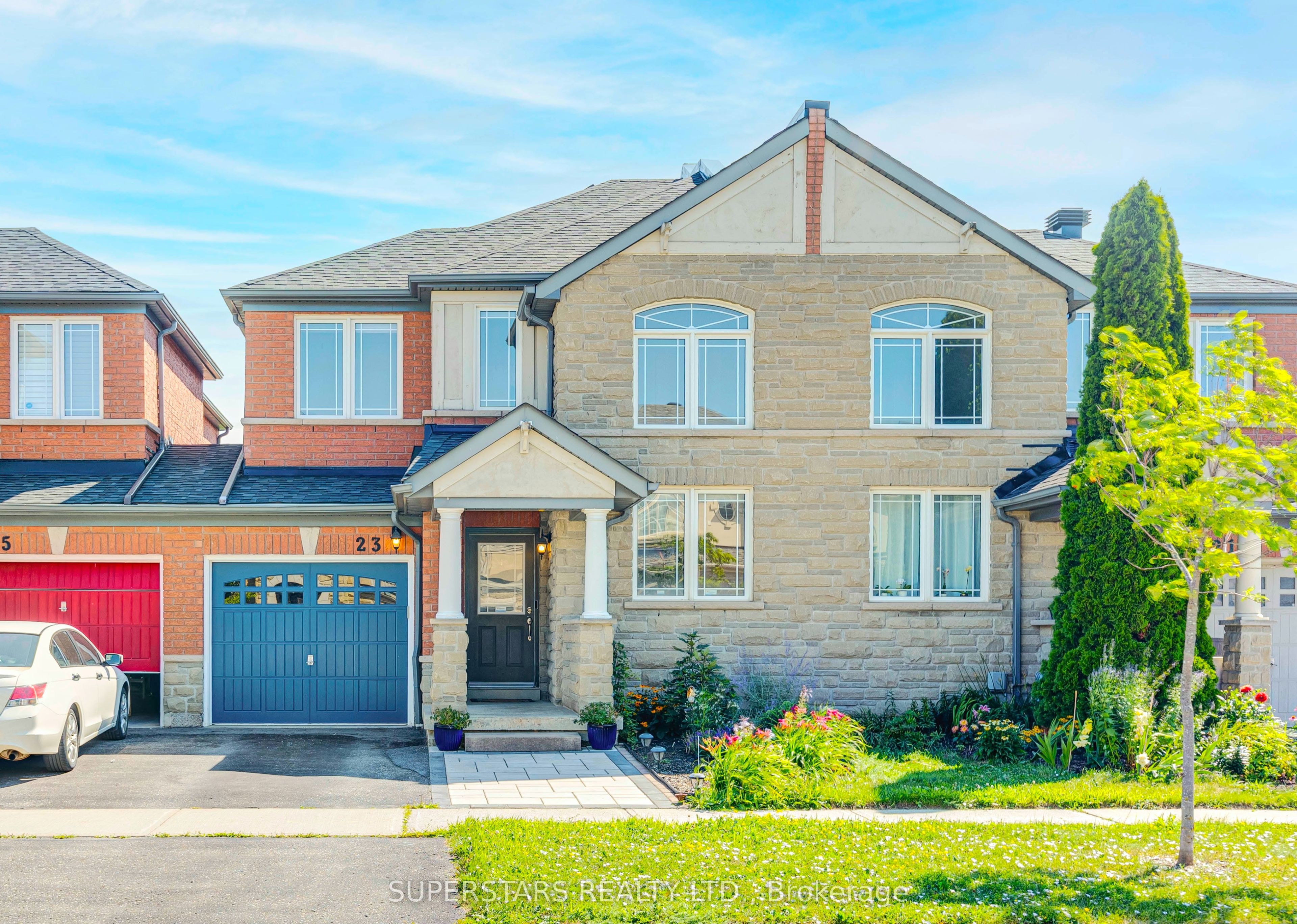 23 Vandervoort Drive, Richmond Hill, ON L4E 0C6