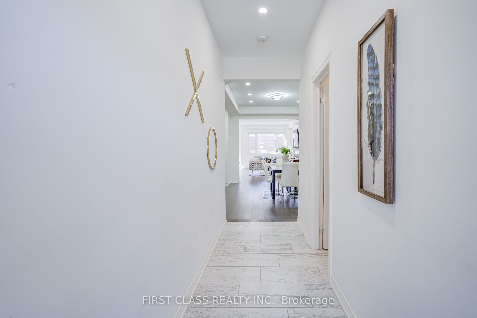77 Wesmina Avenue, Whitchurch-Stouffville, ON L4A 4V7 photo 3
