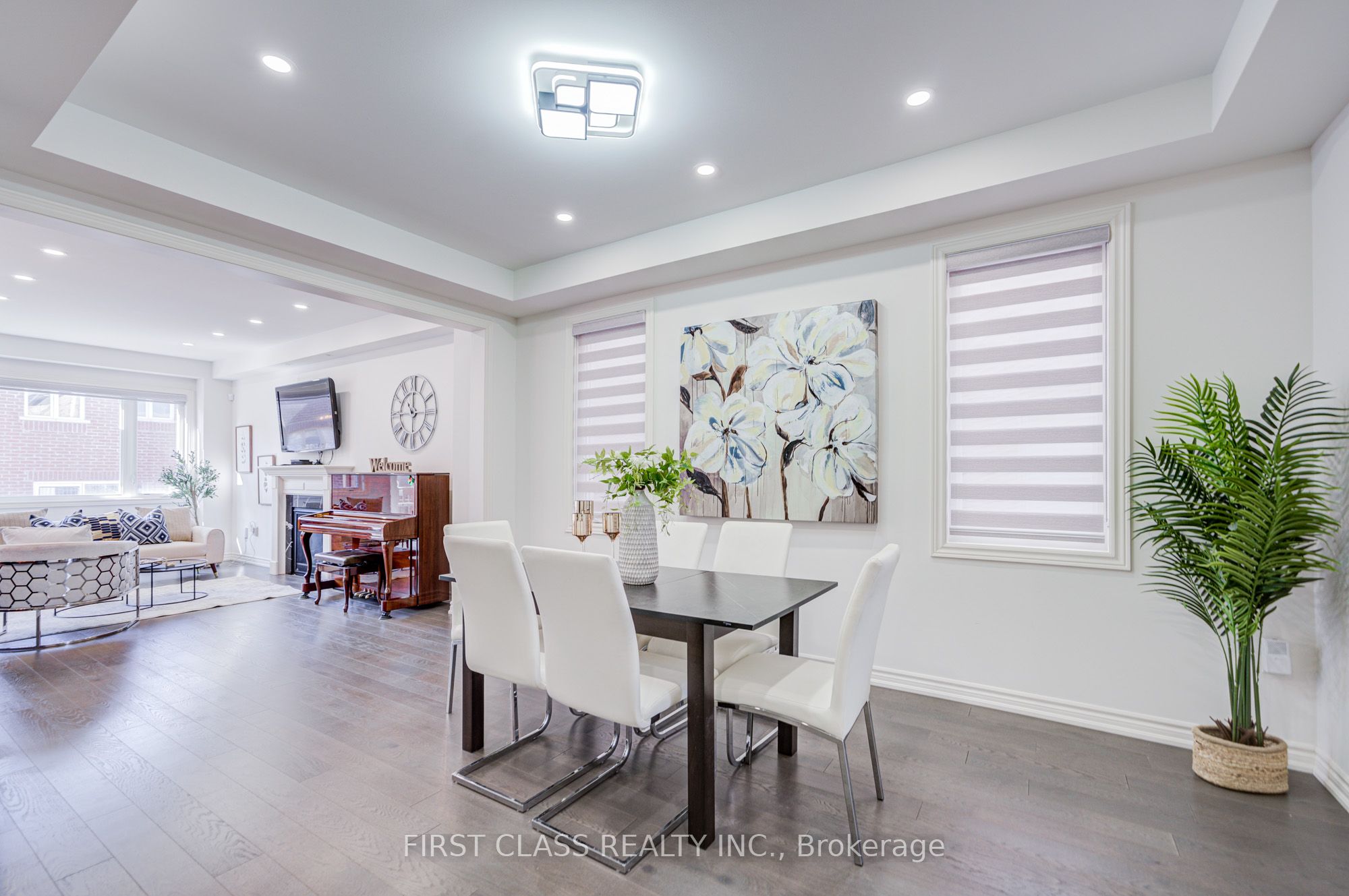 77 Wesmina Avenue, Whitchurch-Stouffville, ON L4A 4V7 photo 5