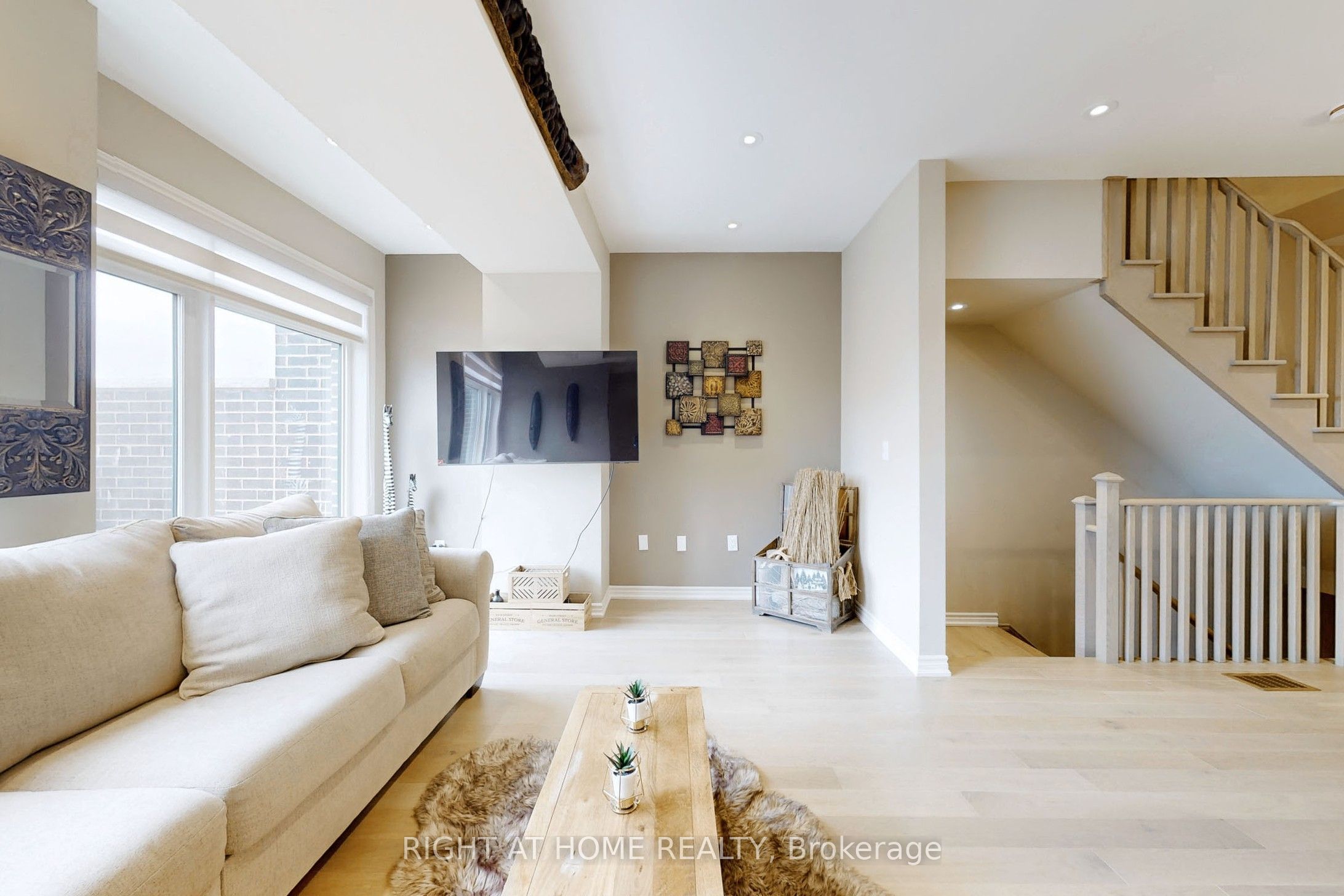 279 Moody Drive, Vaughan, ON L4H 3N5 photo 5