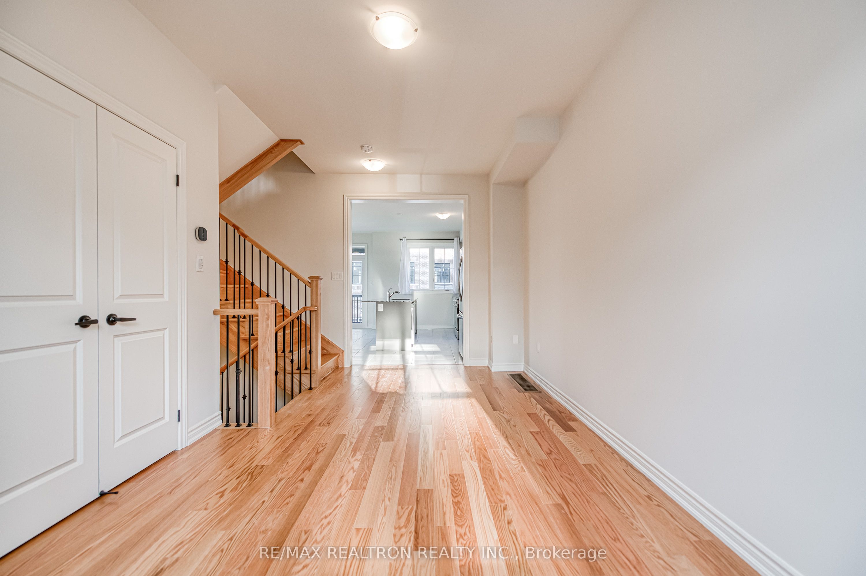 65 Main Street S, Markham, ON L3P 0P7 photo 5