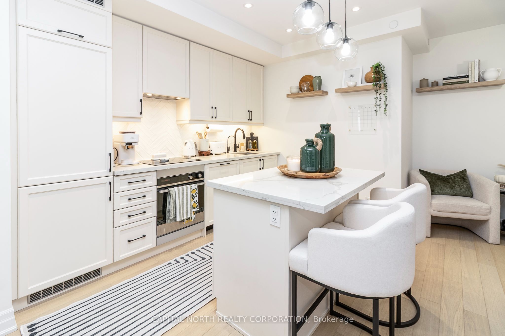 9075 Jane Street 2102, Vaughan, ON L4K 0L7 photo 5