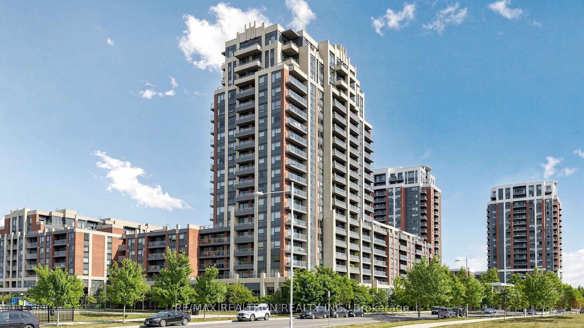 18 Uptown Drive 102, Markham, ON L3R 5M5 photo 4