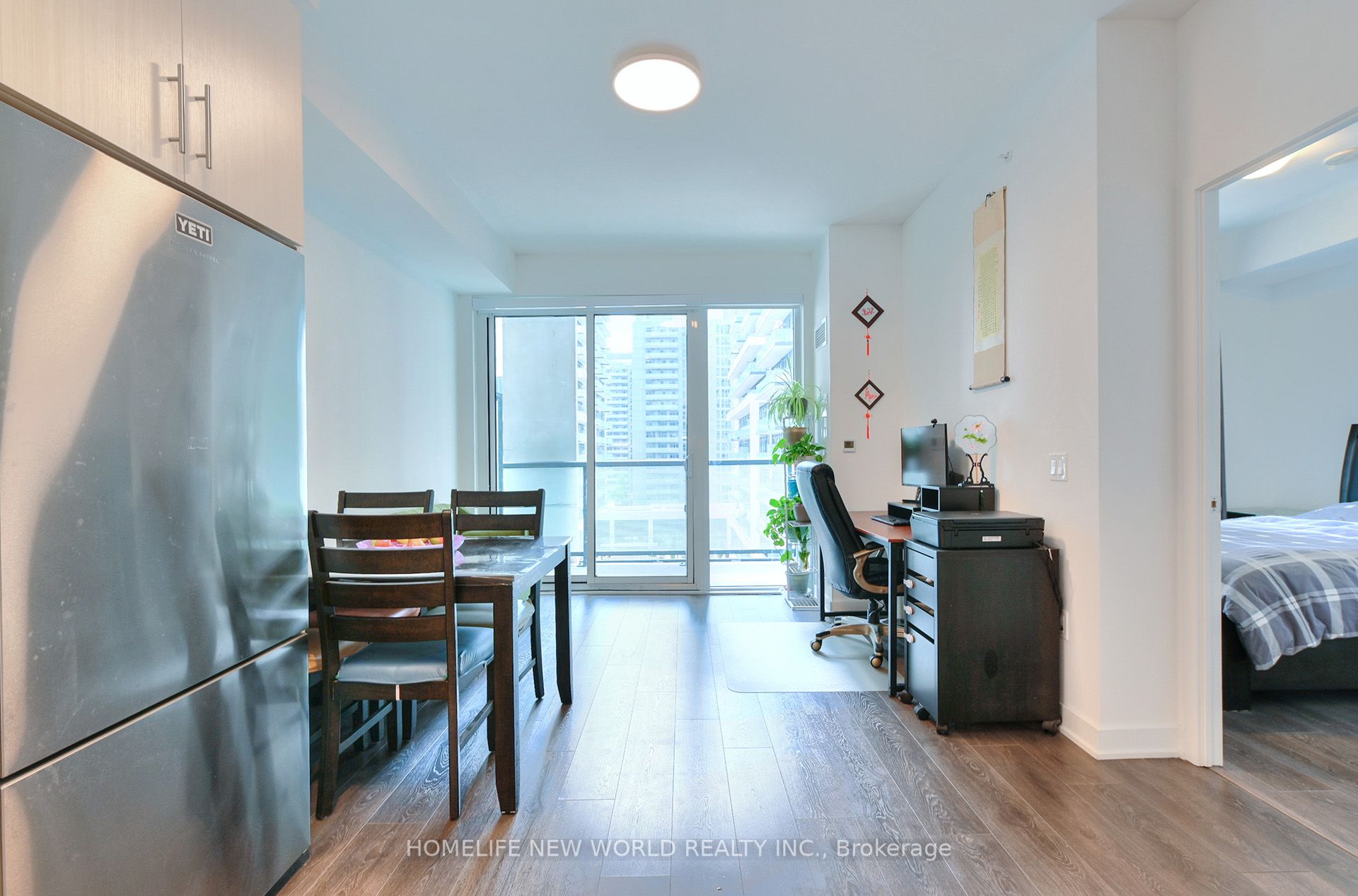 85 Oneida Crescent 811, Richmond Hill, ON L4B 0H3 photo 5