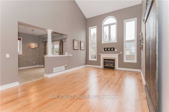 39 Emery Hill Boulevard, Markham, ON L6C 2W7 photo 5