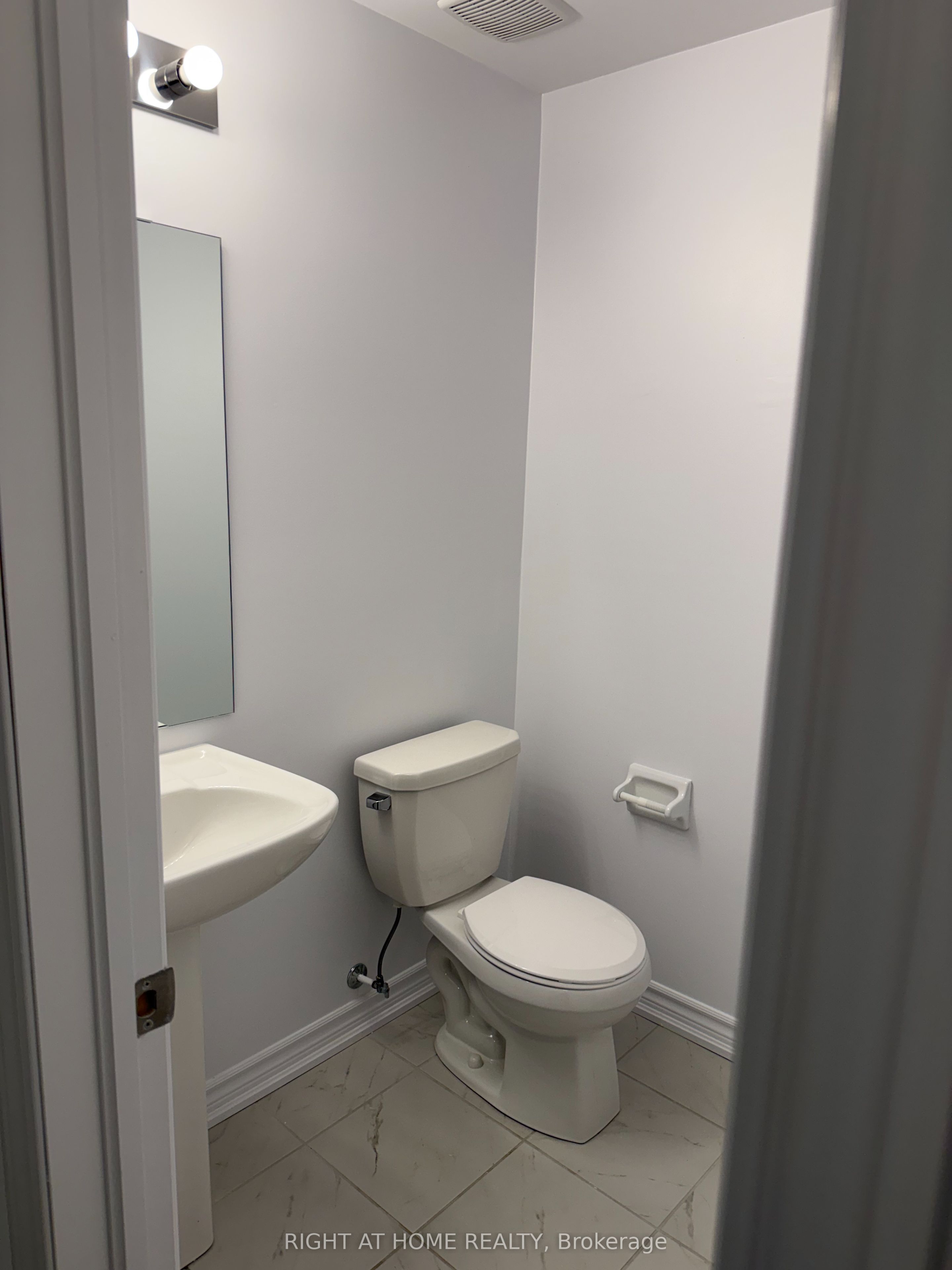 44 Milson Crescent, Essa, ON N1C 1G8 photo 5