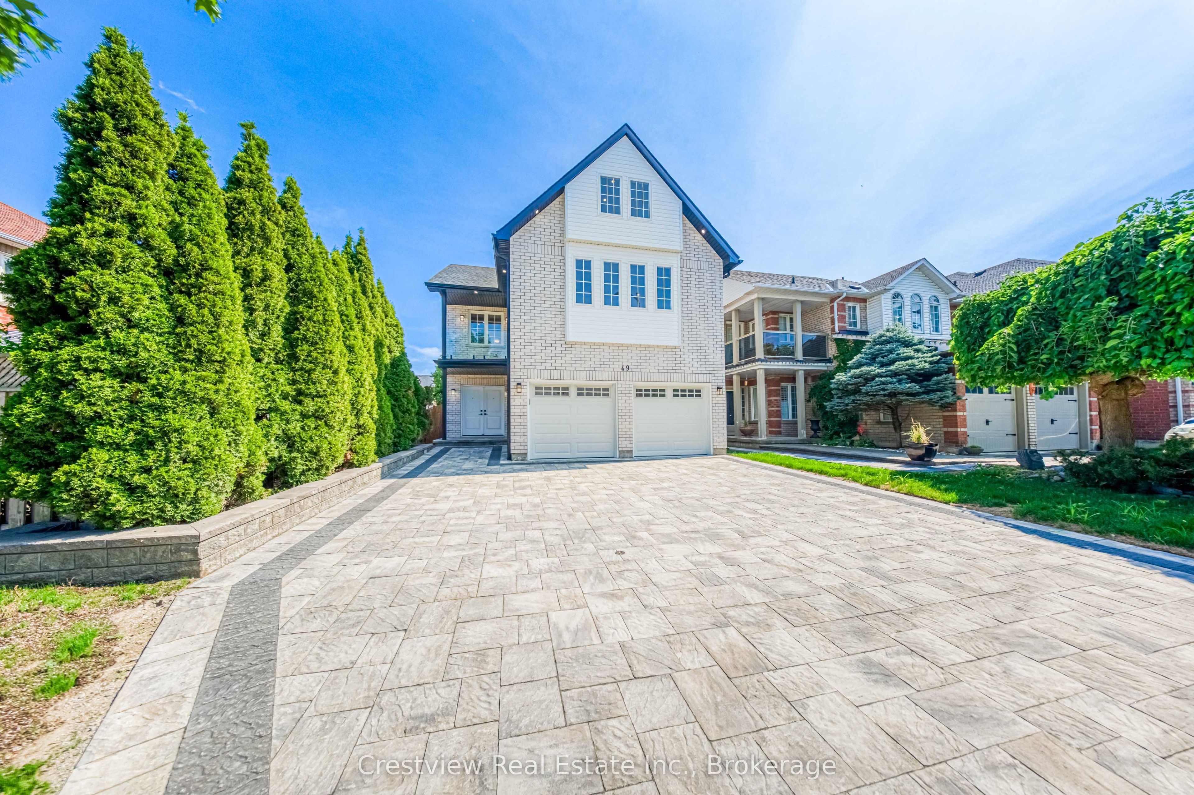 49 Sandham Crescent, Markham, ON L3S 3M2