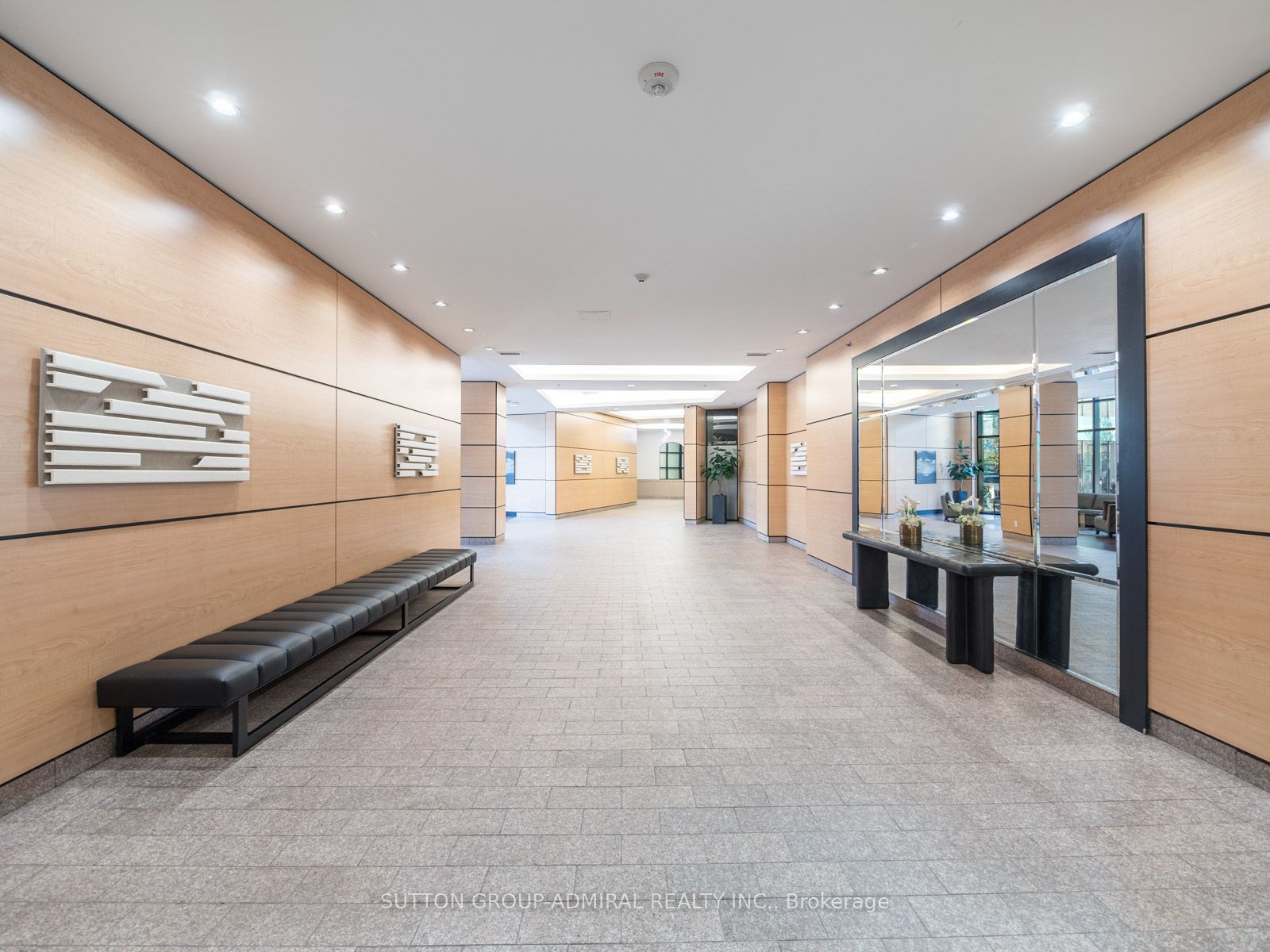 2900 Highway 7 512, Vaughan, ON L4K 0G3 photo 4