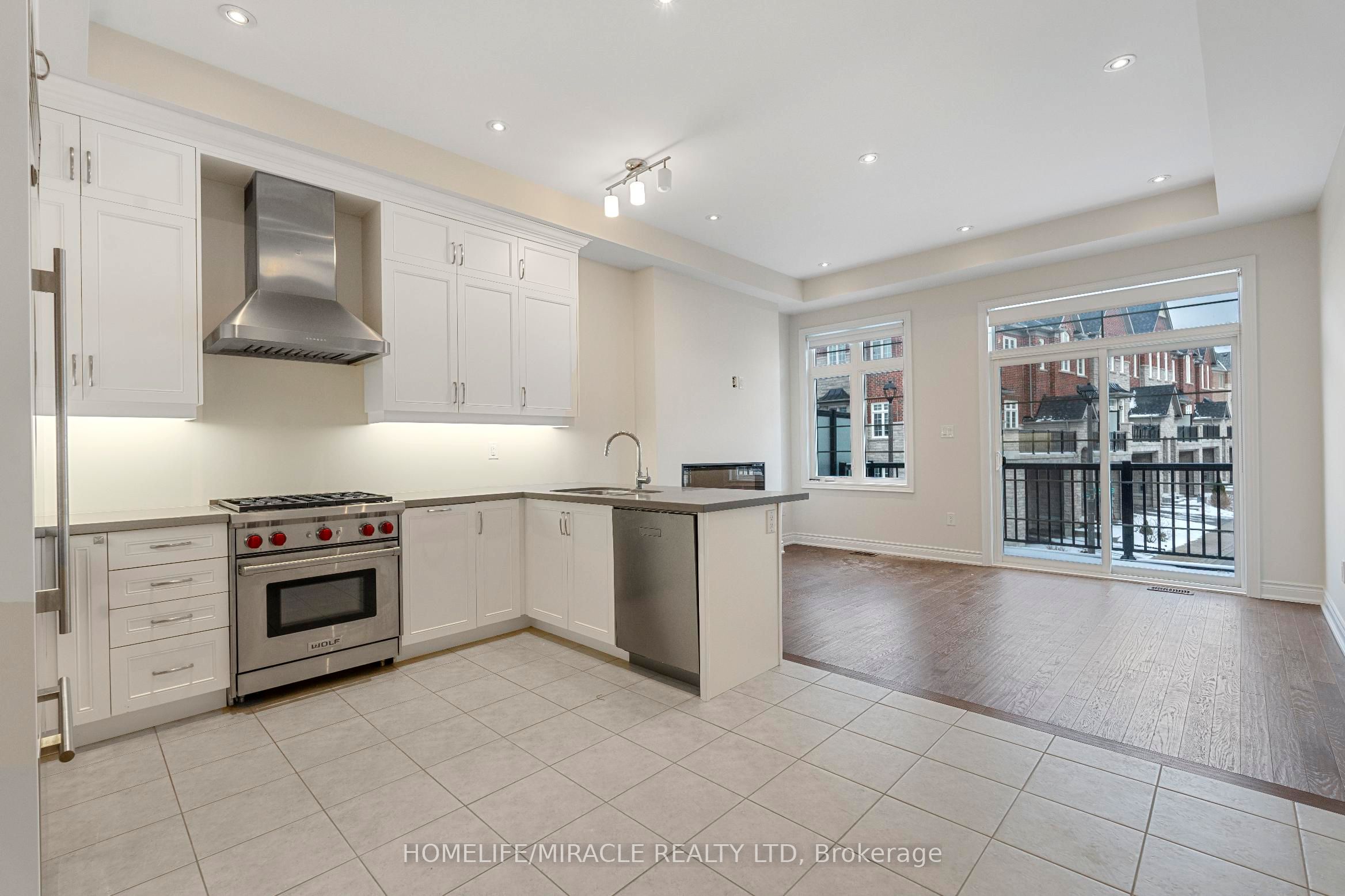 61 Yorkton Boulevard, Markham, ON L6C 0Y8 photo 5