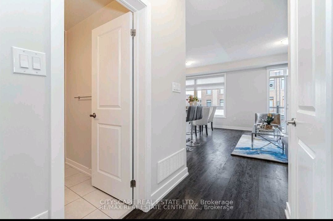 17 Beliveau Street, Vaughan, ON L4L 0M1