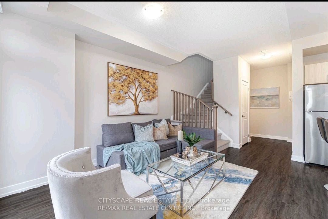 17 Beliveau Street, Vaughan, ON L4L 0M1 photo 3