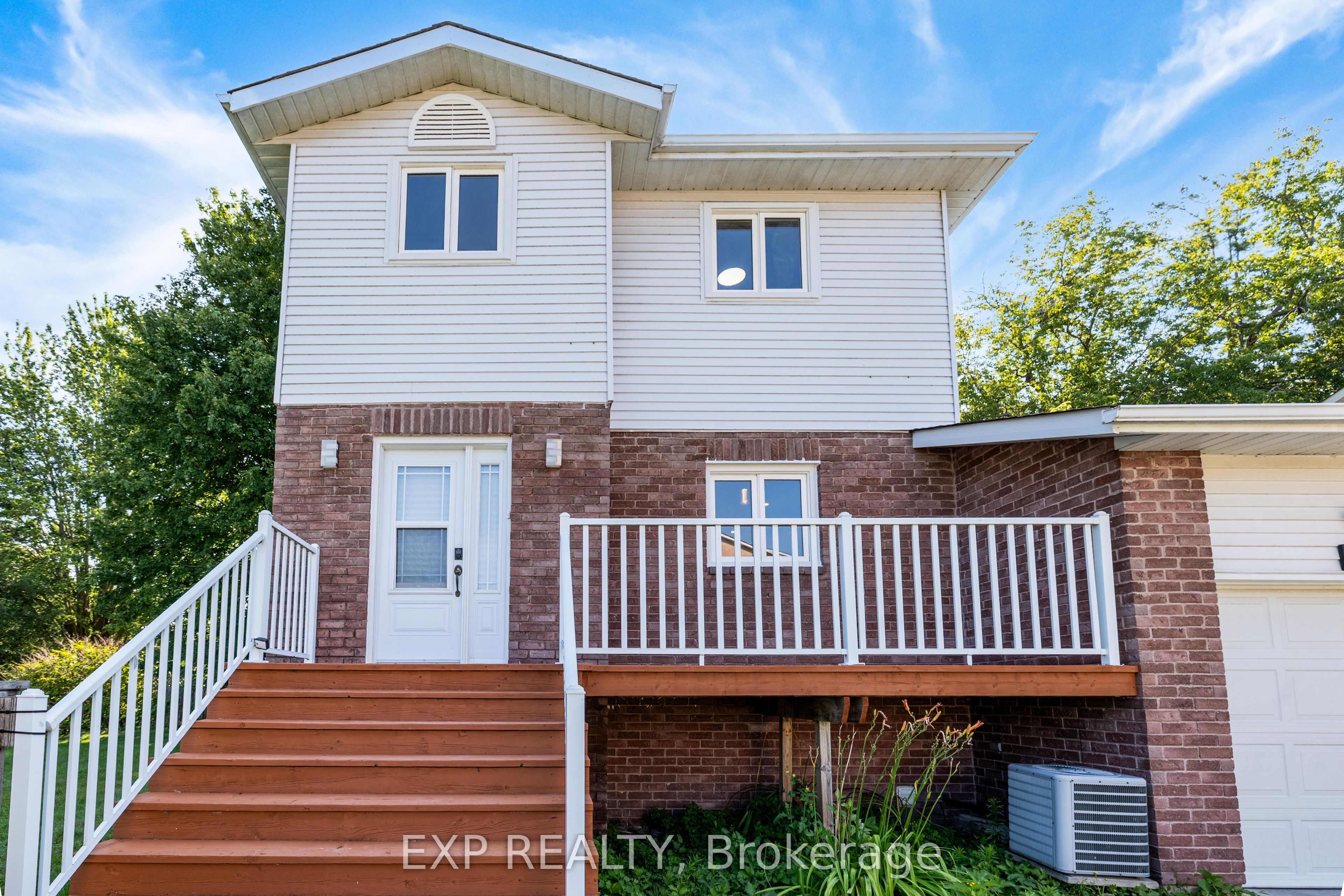 41 Hodgins Avenue, Georgina, ON L4P 3N1 photo 3