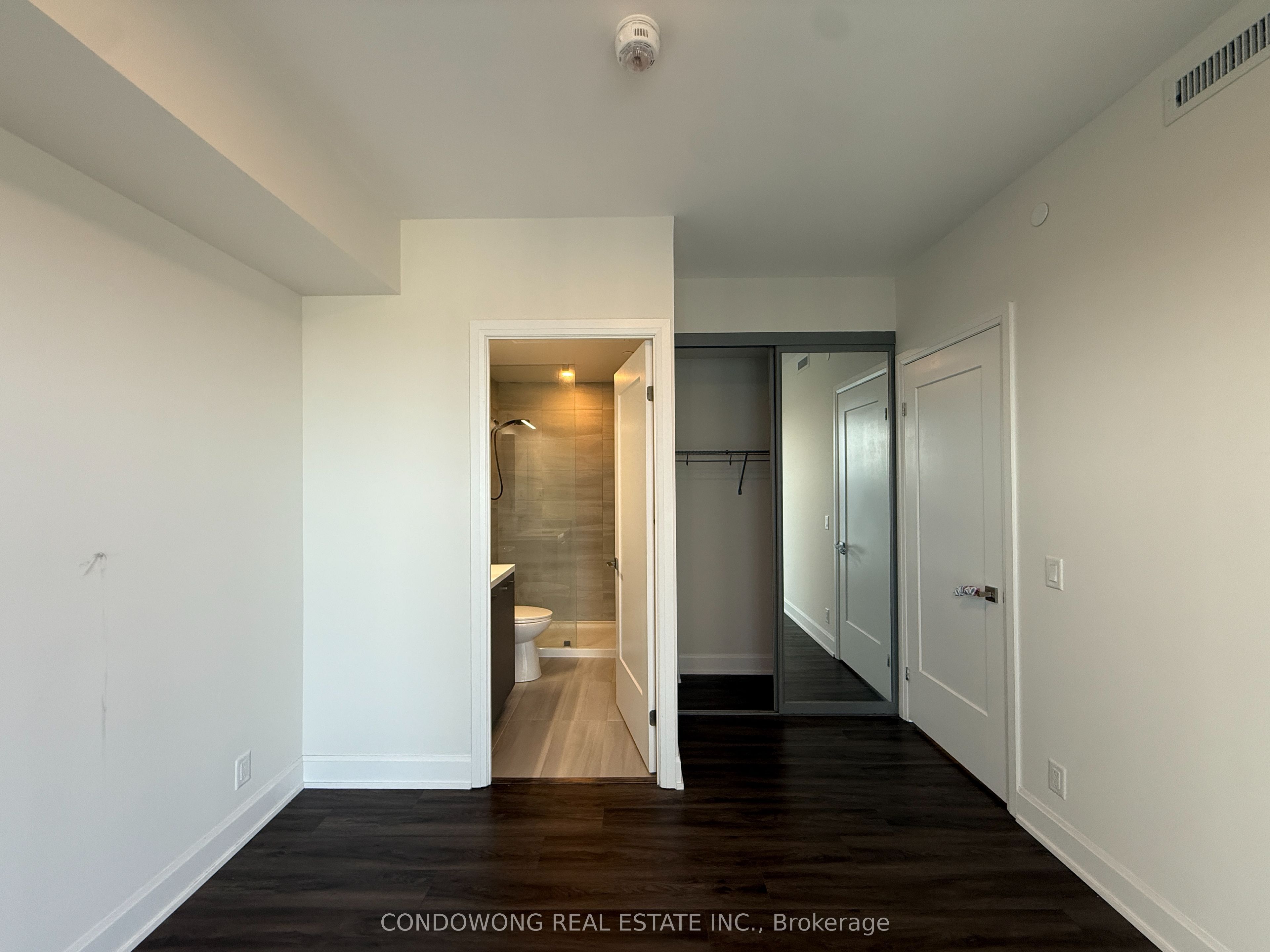 12 Gandhi Lane 1202, Markham, ON L3T 0G8 photo 4