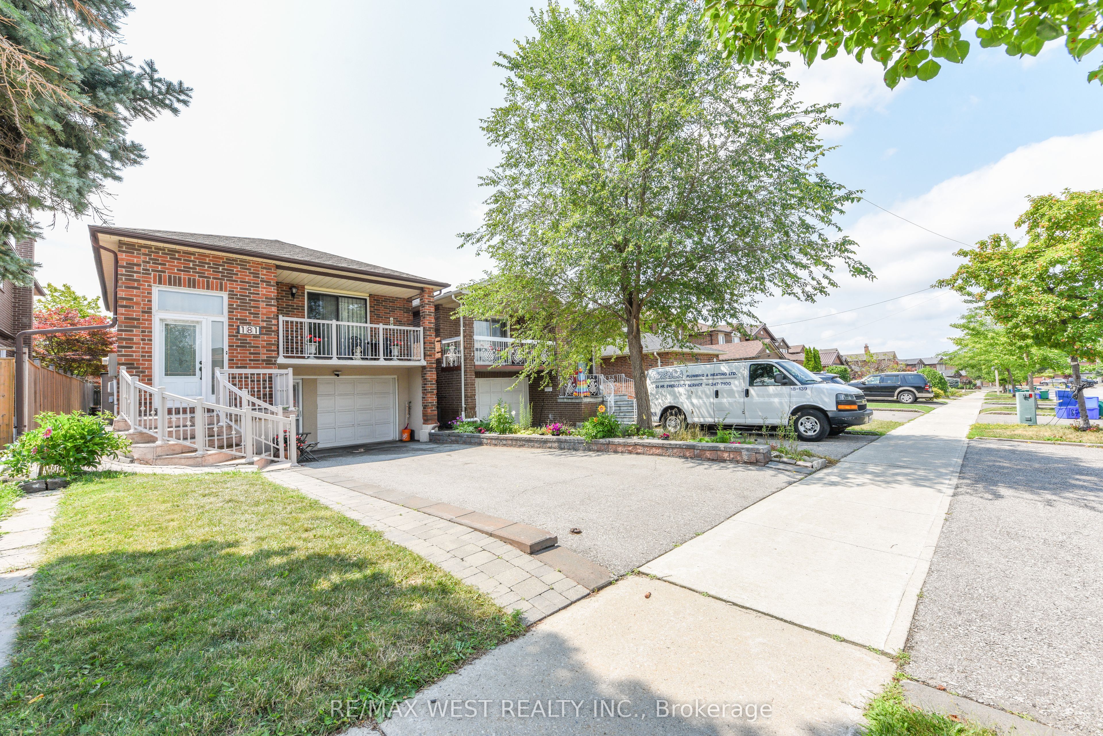181 Misty Meadow Drive, Vaughan, ON L4L 3V6 photo 3