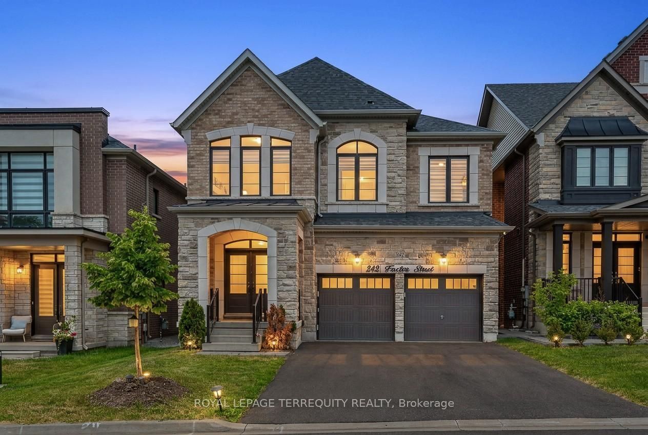 242 Factor Street, Vaughan, ON L4H 5C1 photo 2