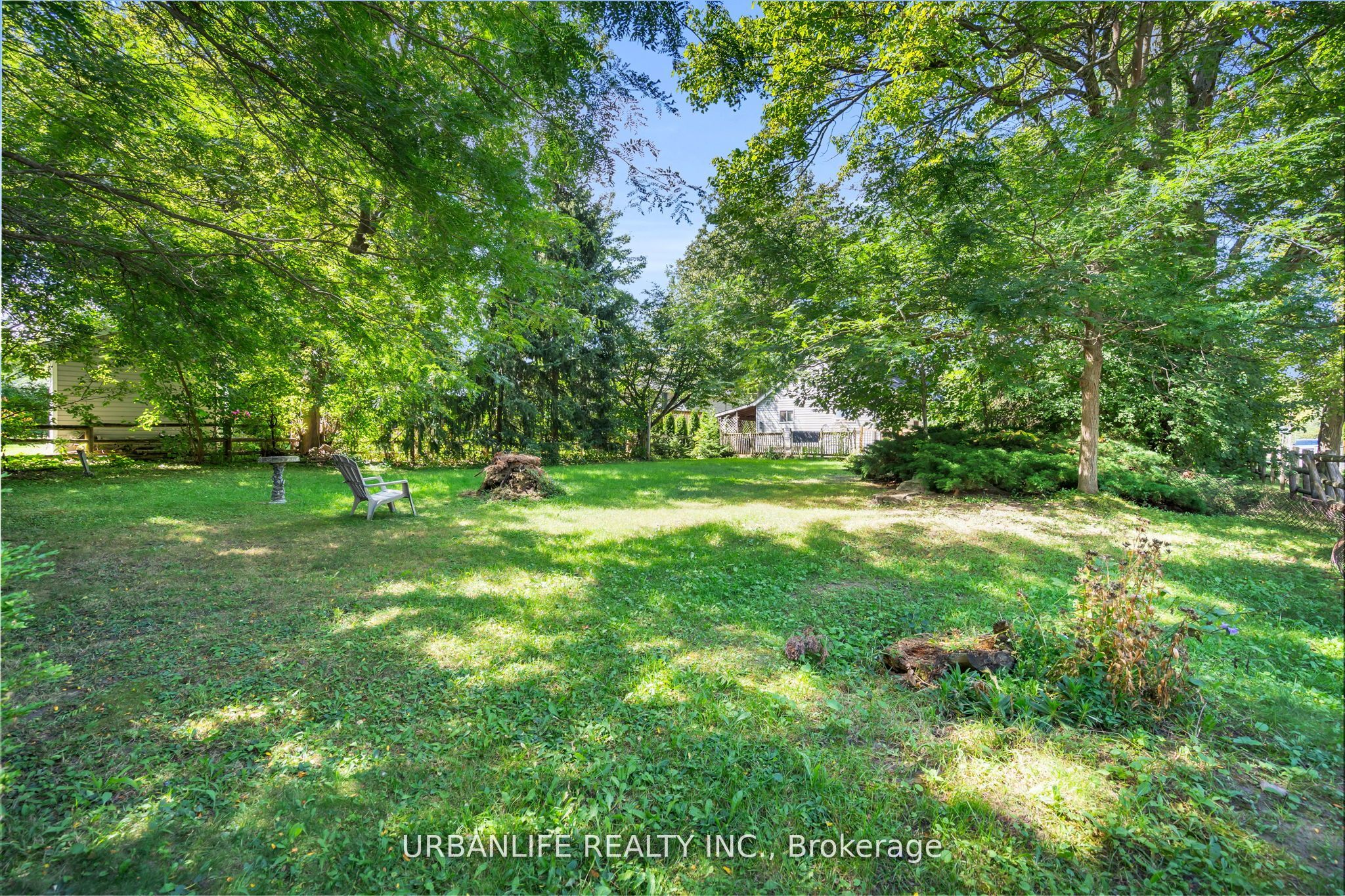 21 Oak Avenue, East Gwillimbury, ON L9N 1A6 photo 5