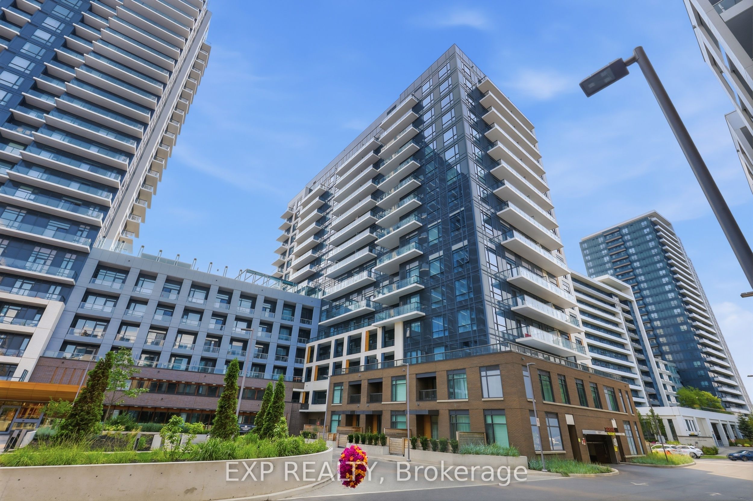 7950 Bathurst Street 625, Vaughan, ON L4J 0L4