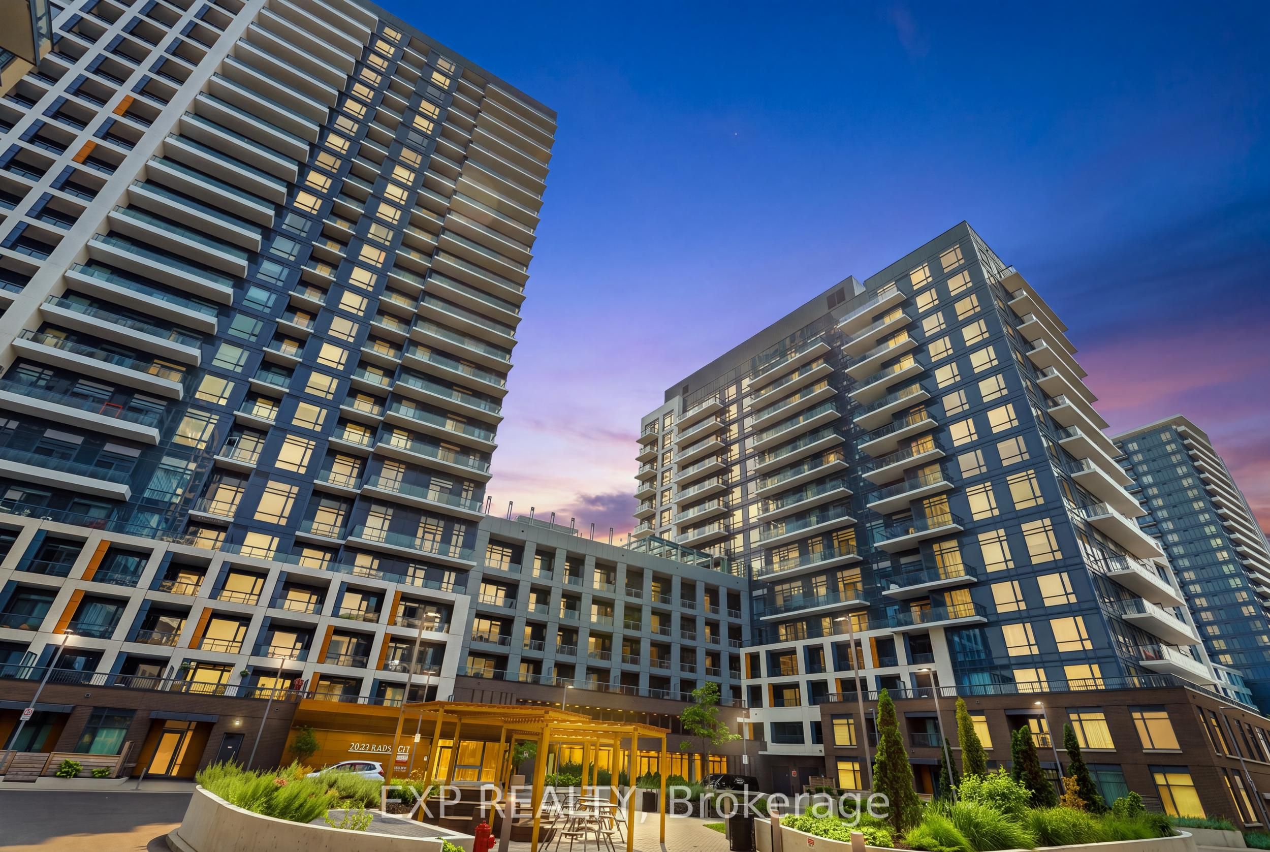 7950 Bathurst Street 625, Vaughan, ON L4J 0L4 photo 2