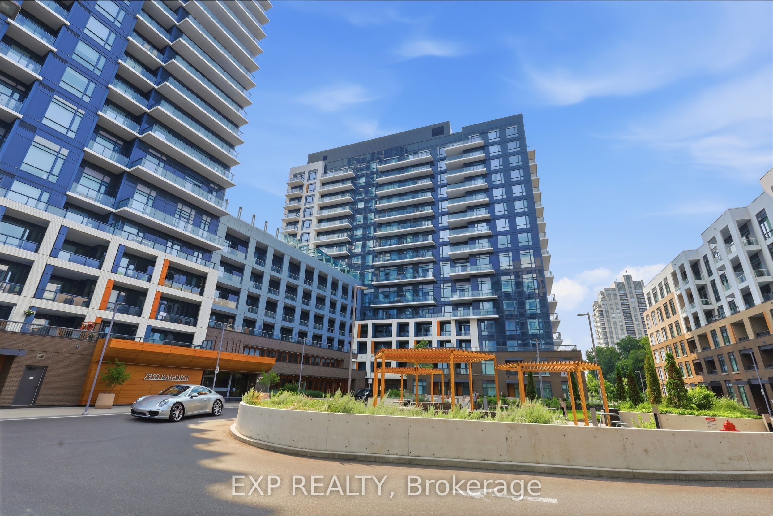 7950 Bathurst Street 625, Vaughan, ON L4J 0L4 photo 3