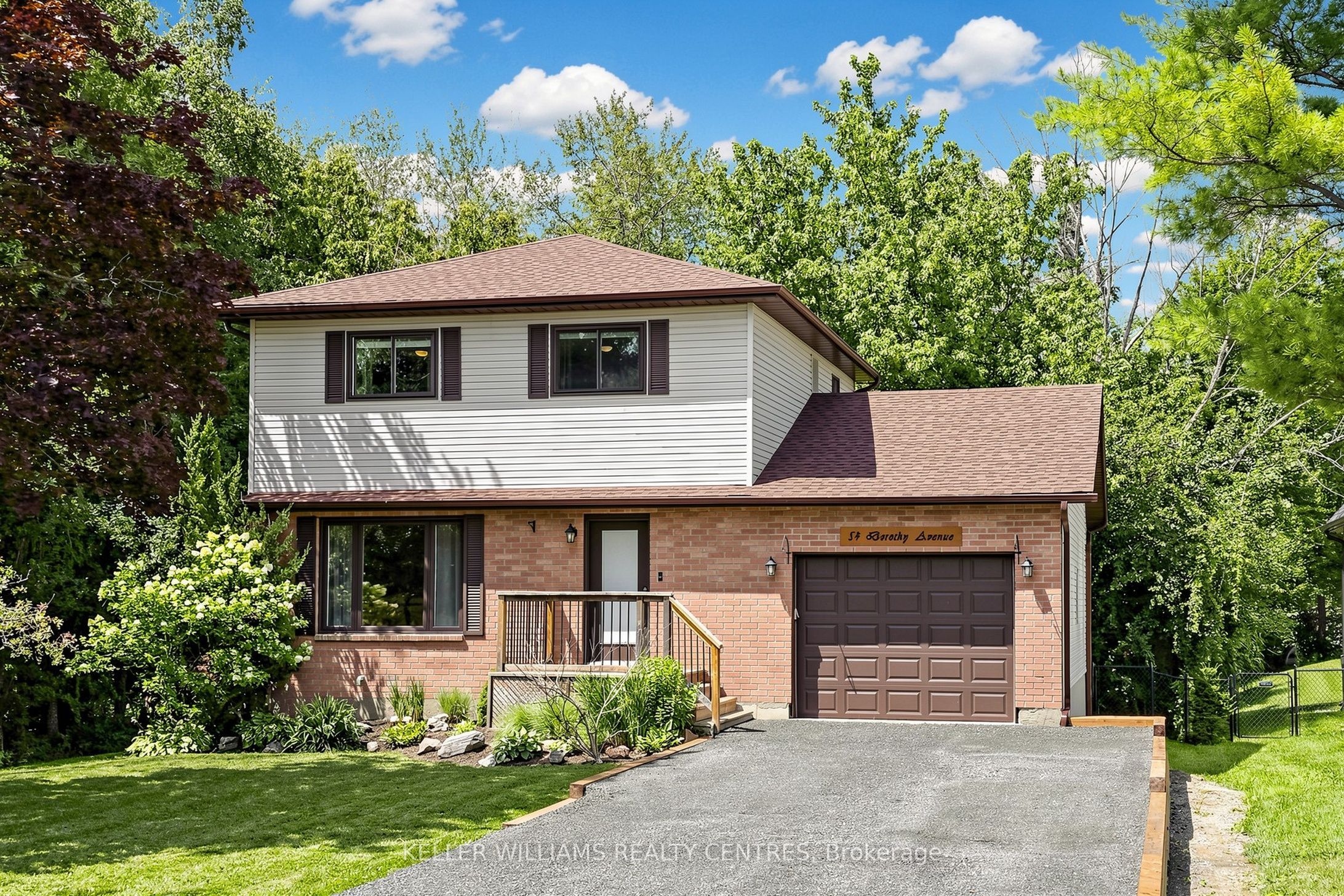 54 Dorothy Avenue, Georgina, ON L0E 1R0 photo 2