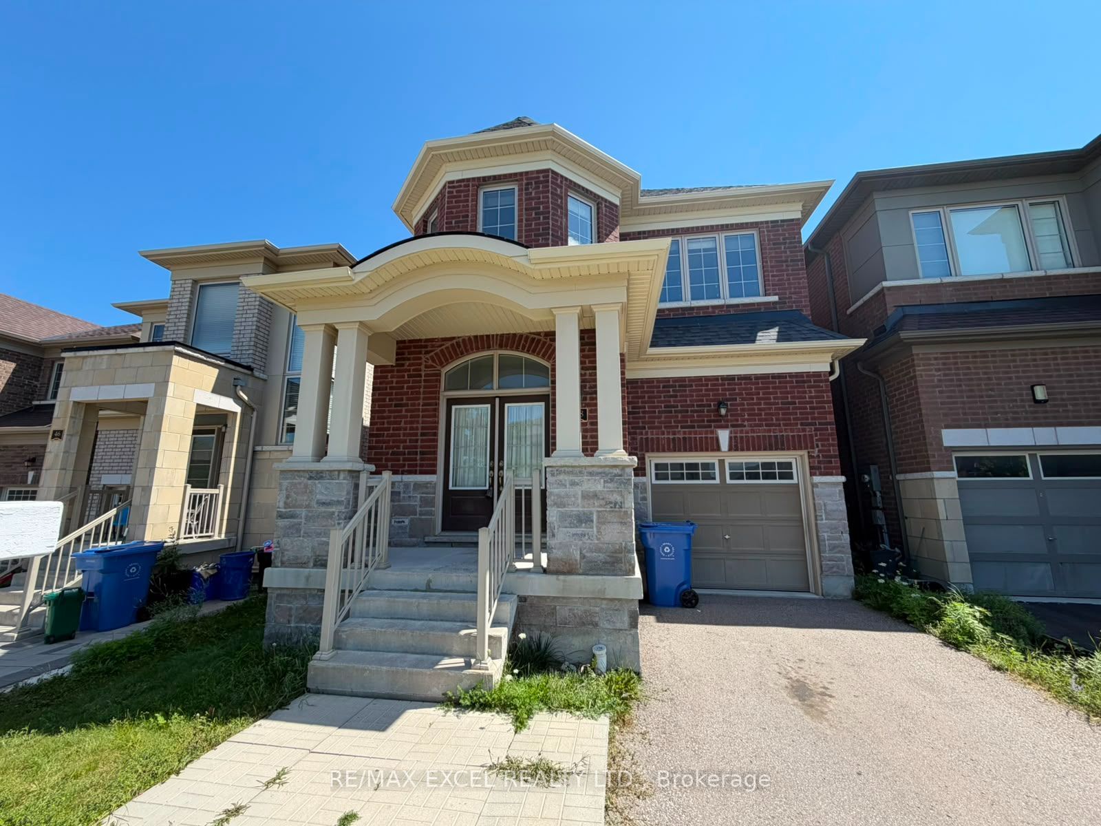 27 Manston Crescent, Markham, ON L3R 7A5 photo 2