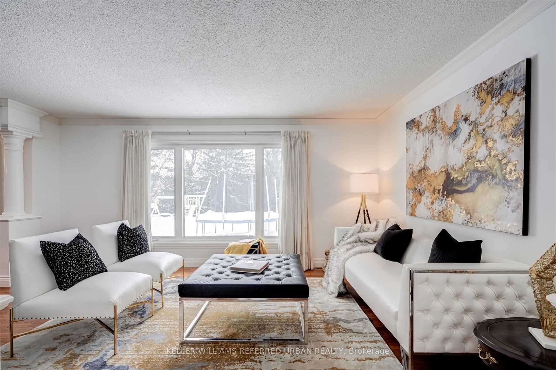 135 Jennifer Crescent, East Gwillimbury, ON M5G 1M1 photo 4