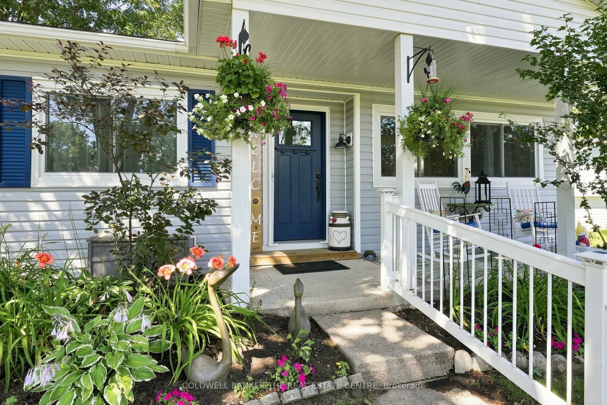 22 Western Avenue, Innisfil, ON L9S 1M1 photo 3