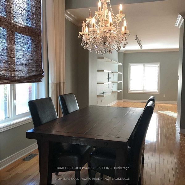 32 Romance Drive, Richmond Hill, ON L4S 2R7 photo 2