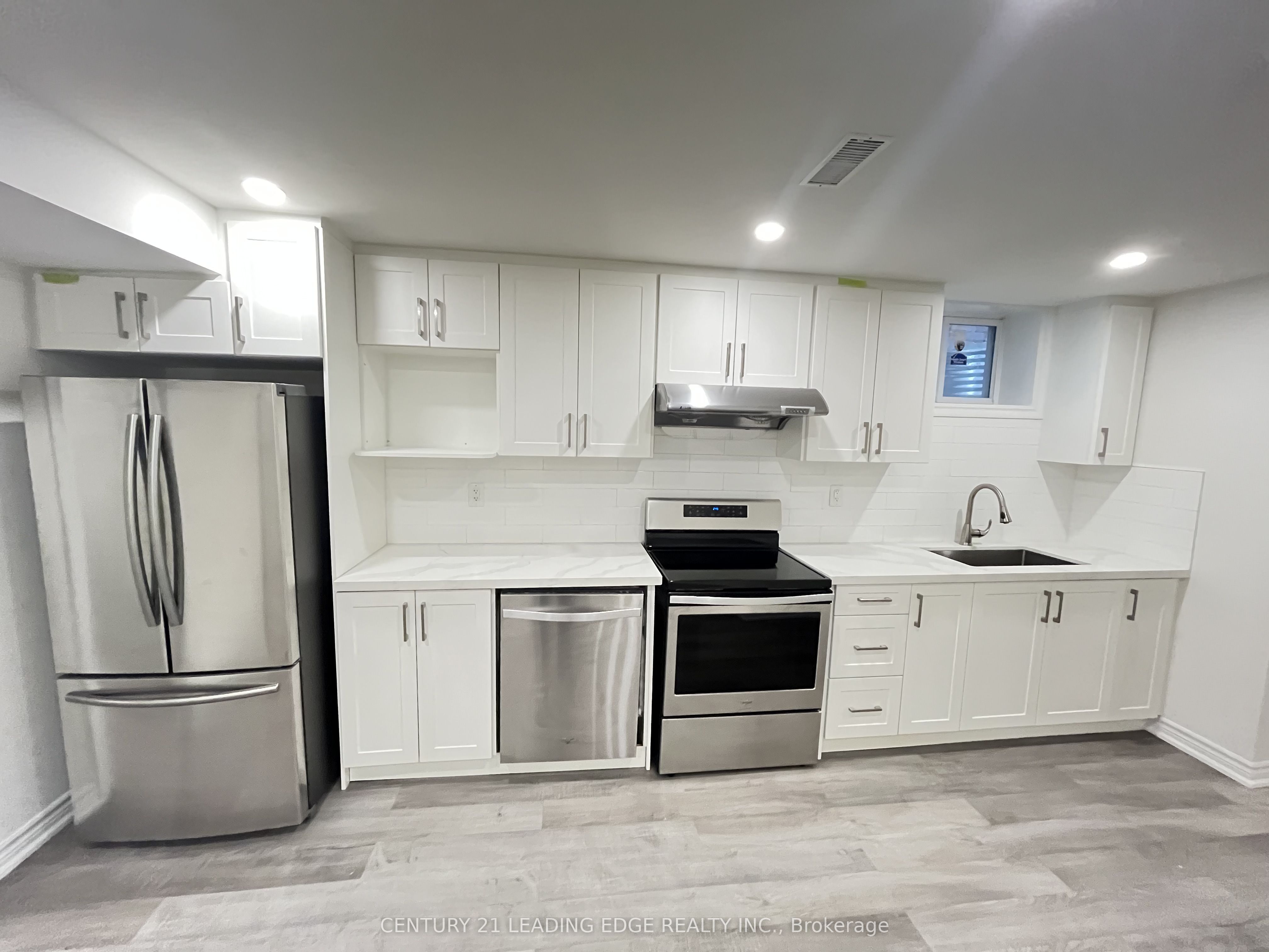 57 Queen Isabella Crescent Bsmt, Vaughan, ON L6A 3J8 photo 4