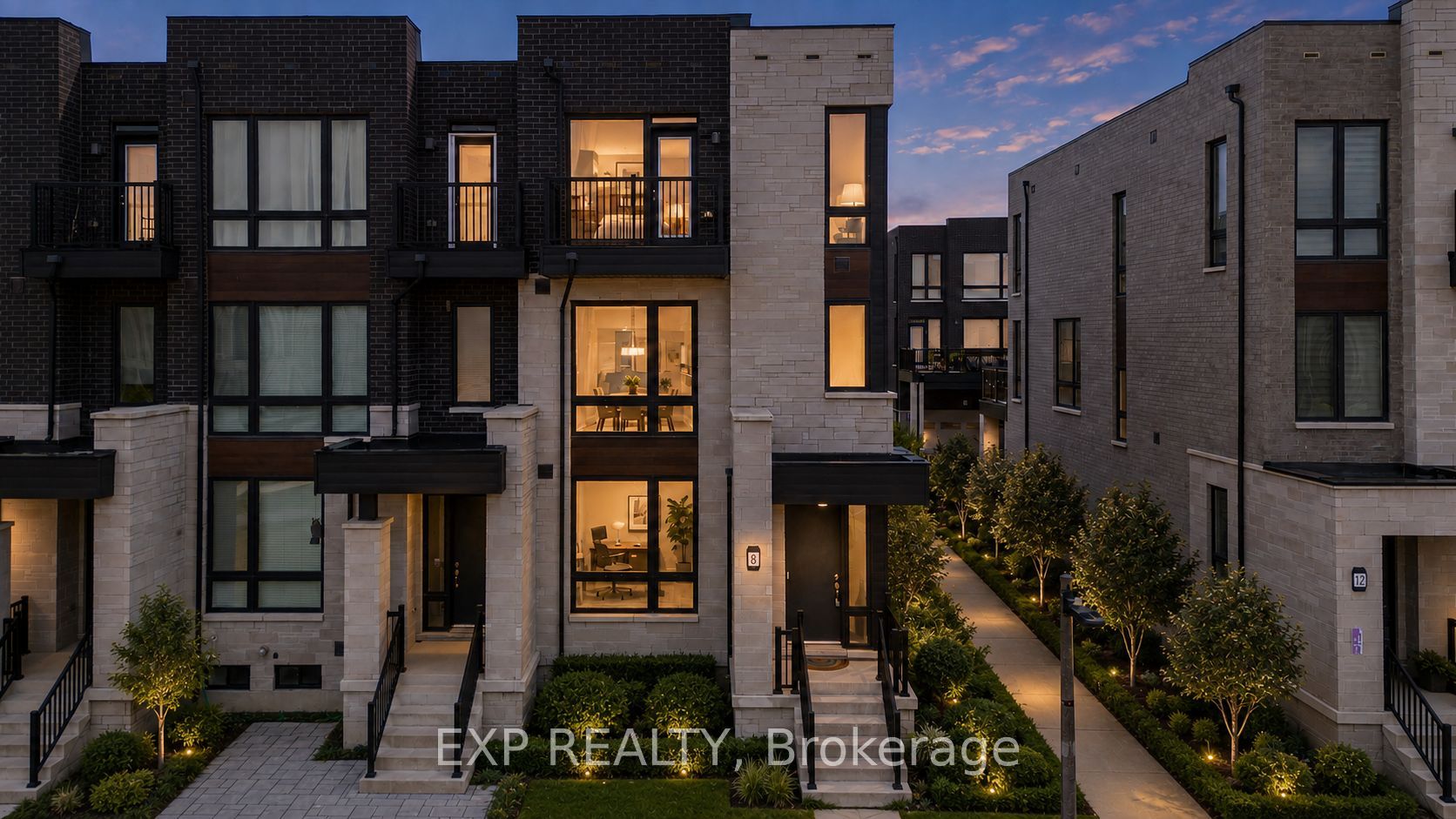 8 Hammersmith Lane, Markham, ON L6C 0Z5