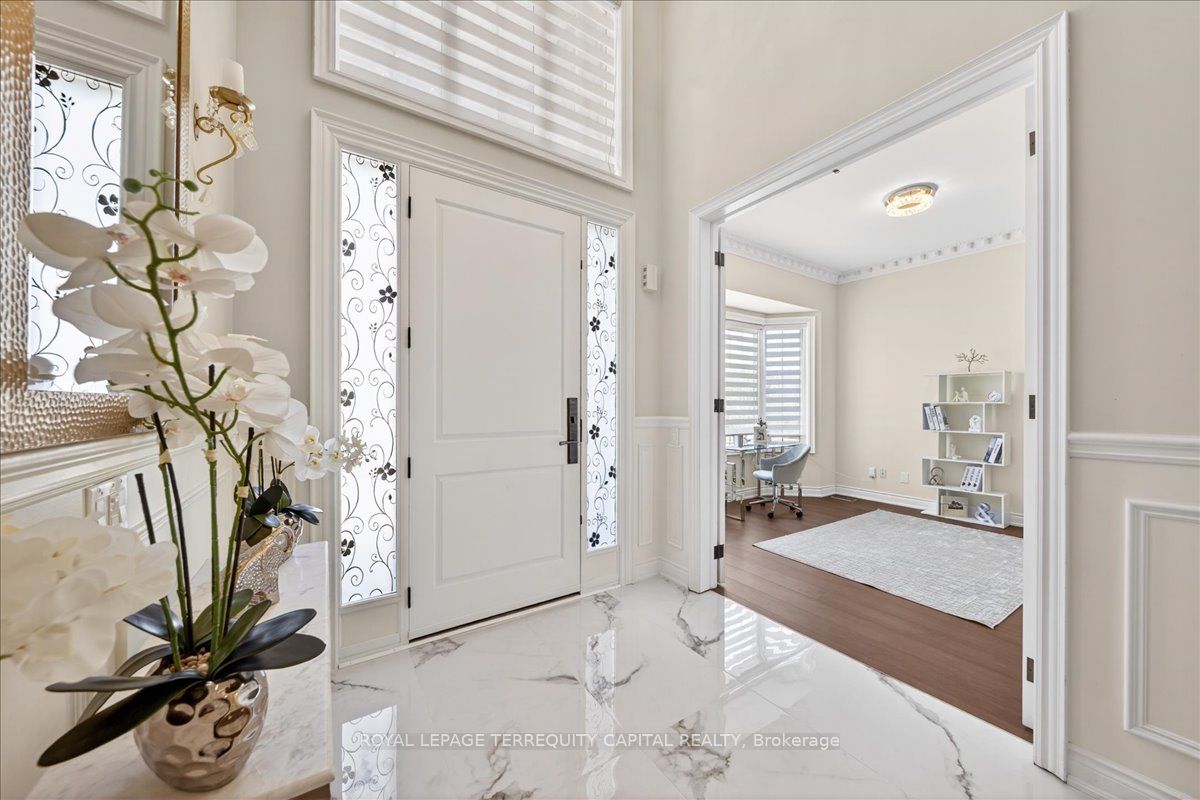 147 Lady Nadia Drive, Vaughan, ON L6A 4E6 photo 5