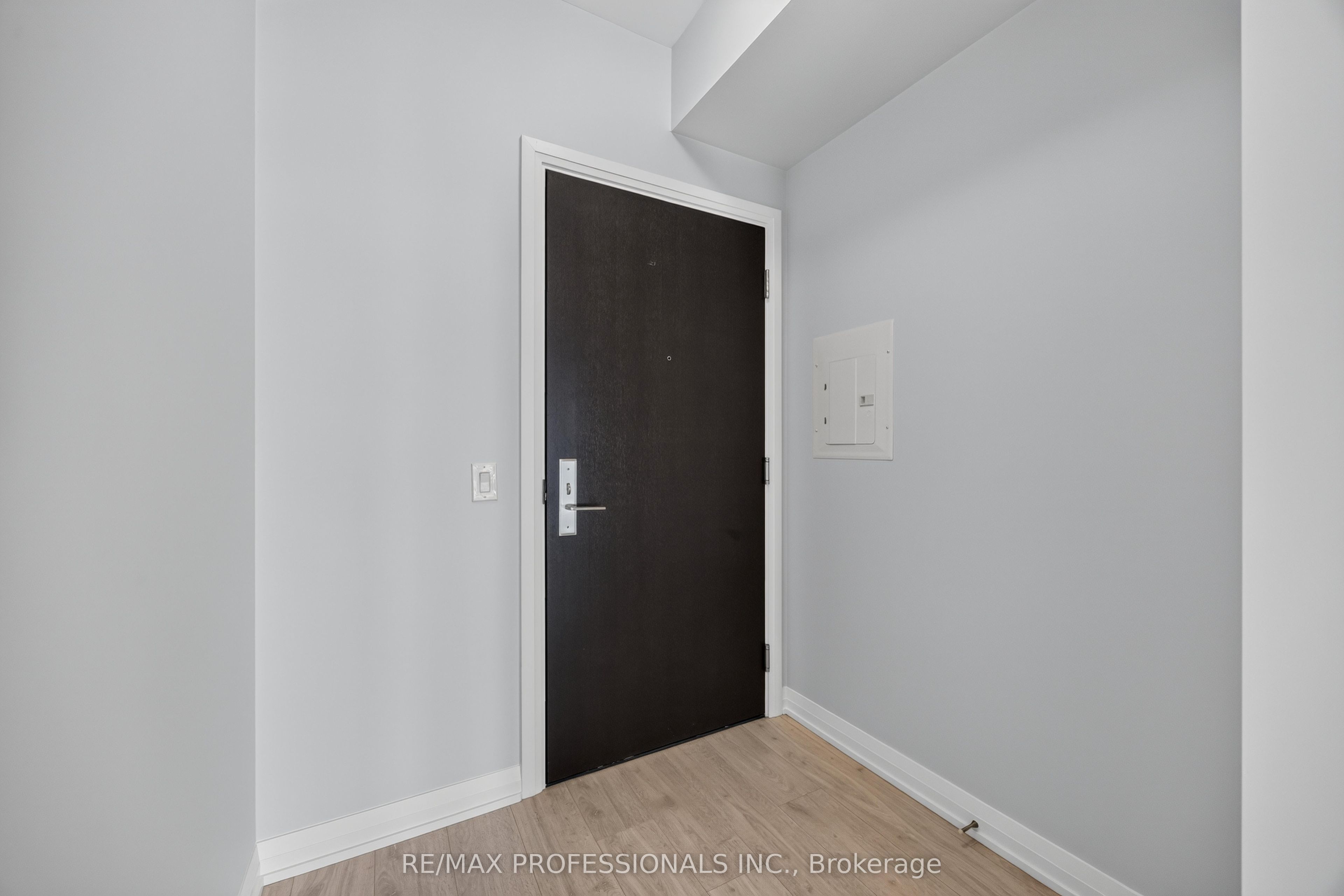 9000 Jane Street 522, Vaughan, ON L4K 2M9 photo 5