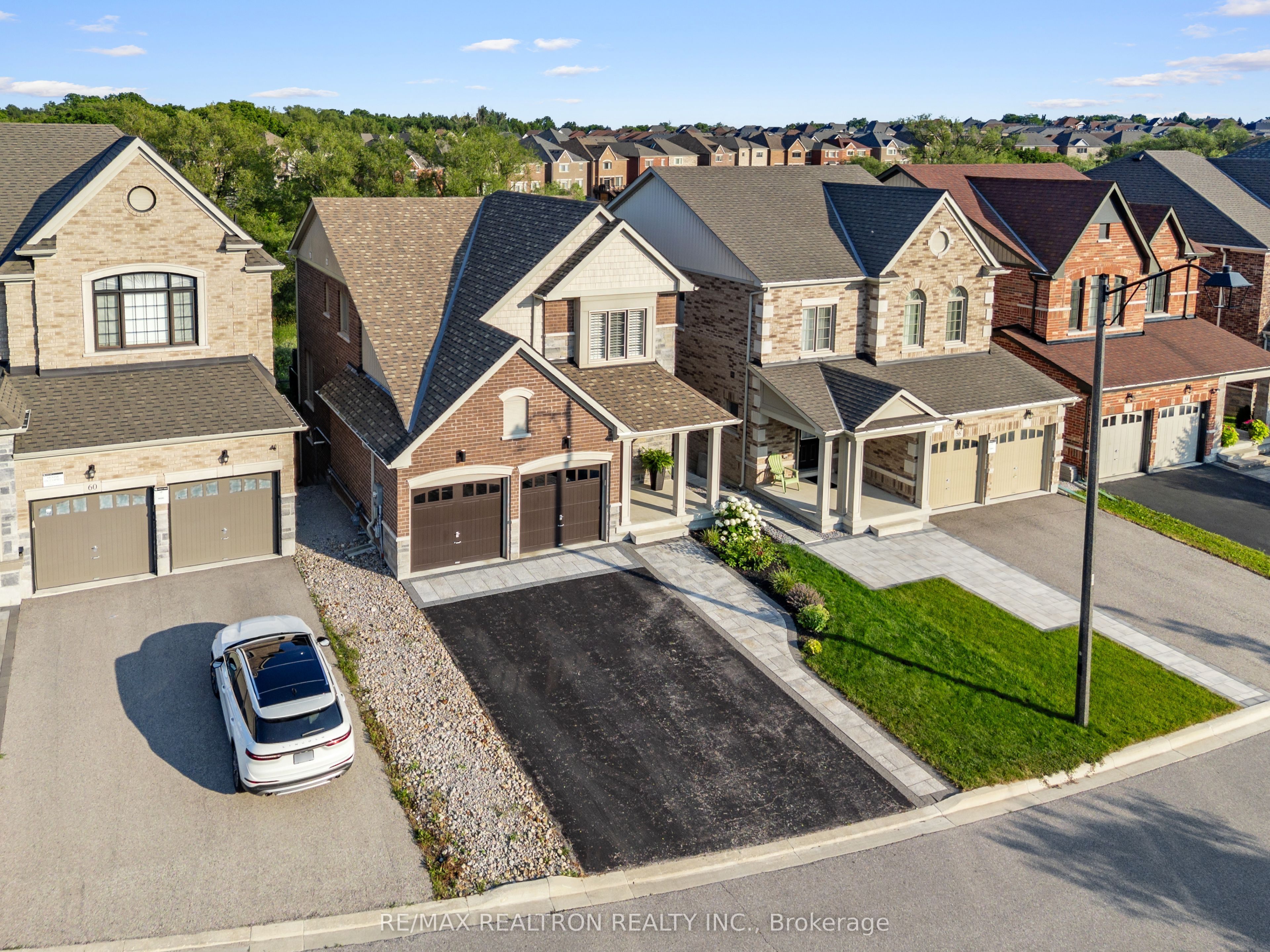 58 Sharonview Crescent, East Gwillimbury, ON L9N 0S5 photo 4