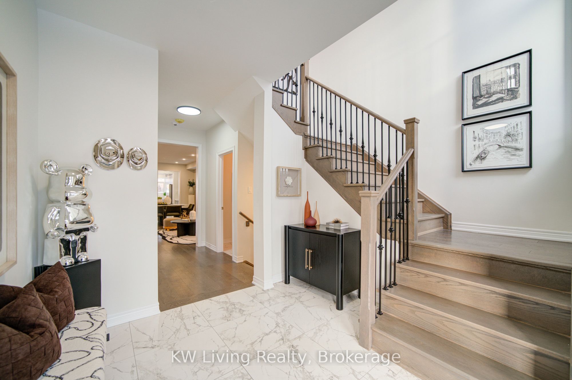 136 Wesmina Avenue, Whitchurch-Stouffville, ON L4A 4W5 photo 4