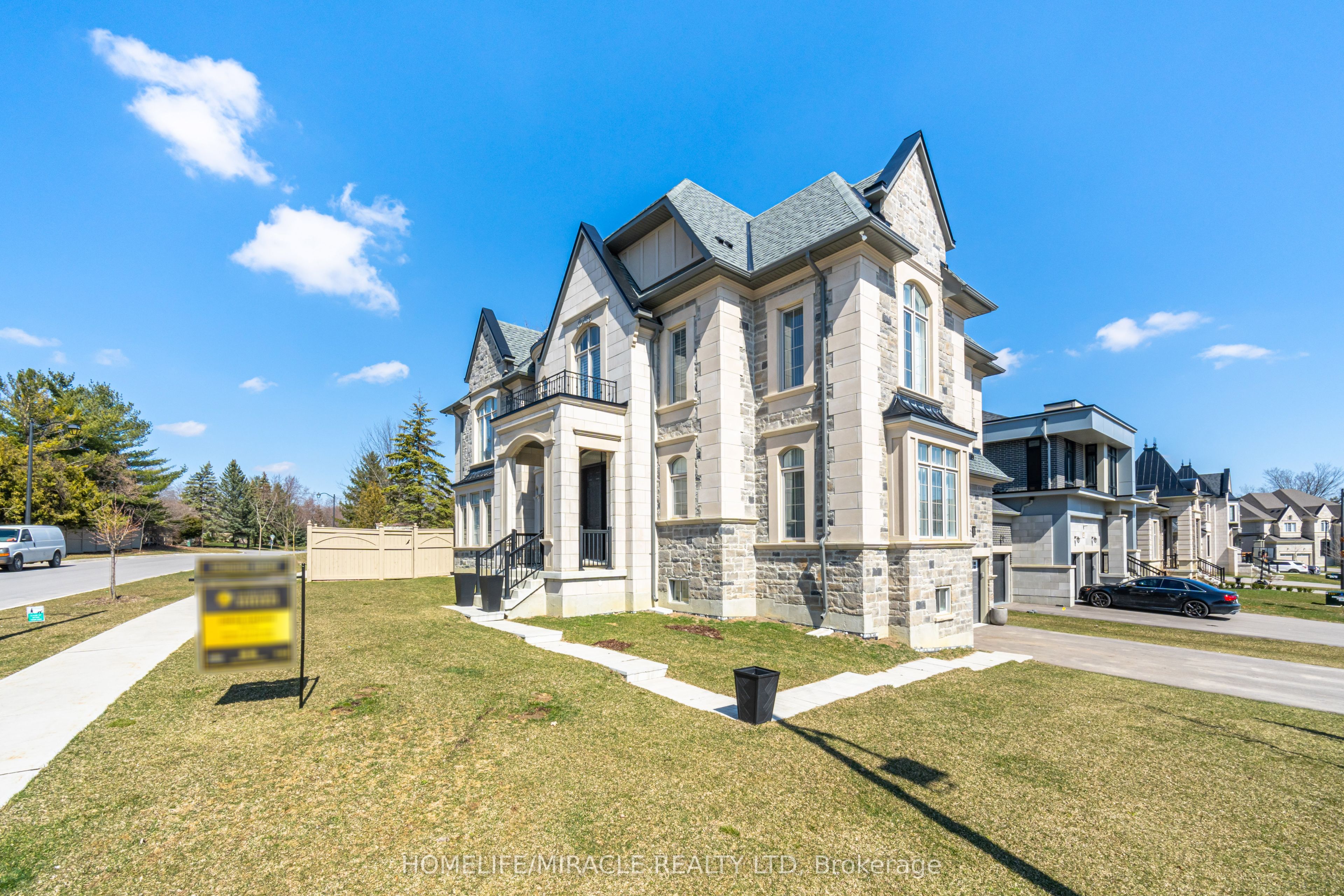 6 Stokes Drive, King, ON L7B 0P7 photo 2