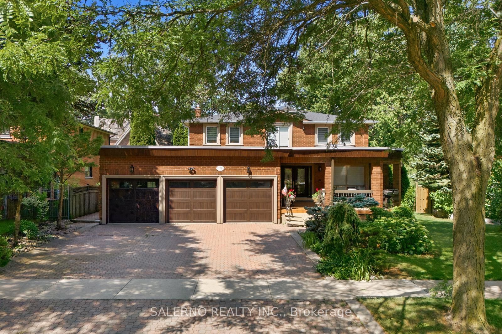 178 Wigwoss Drive, Vaughan, ON L4L 4H2 photo 2