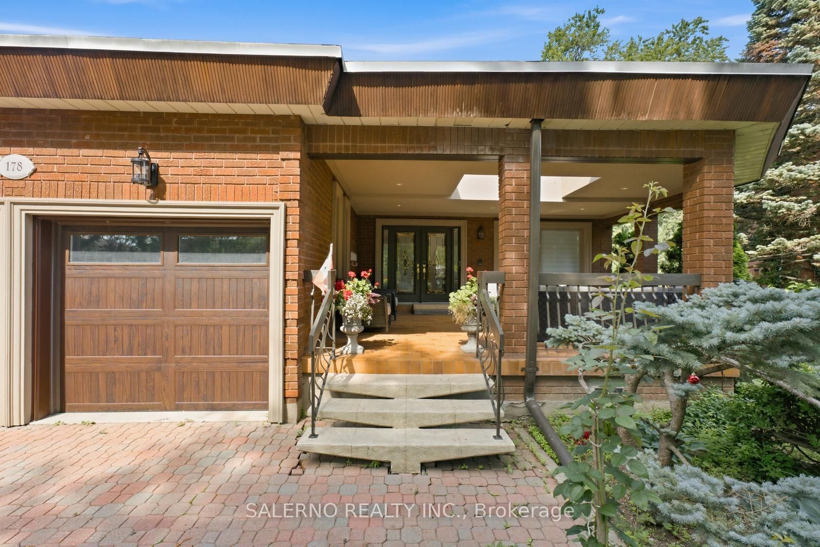 178 Wigwoss Drive, Vaughan, ON L4L 4H2 photo 3