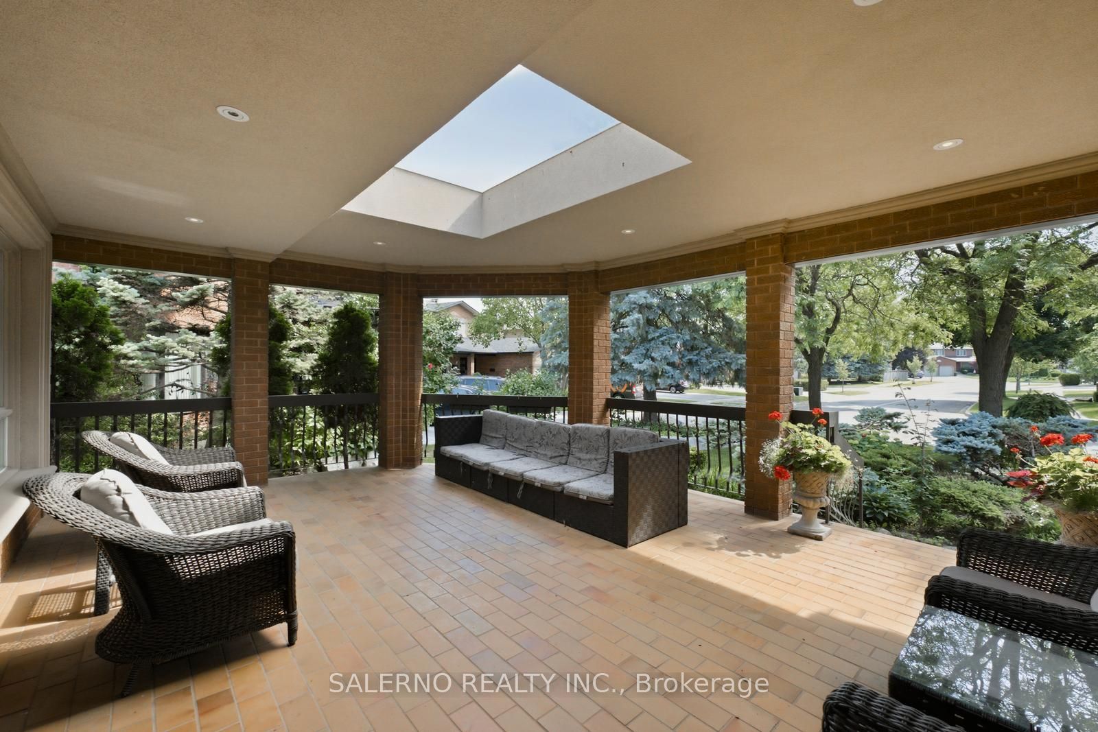 178 Wigwoss Drive, Vaughan, ON L4L 4H2 photo 5