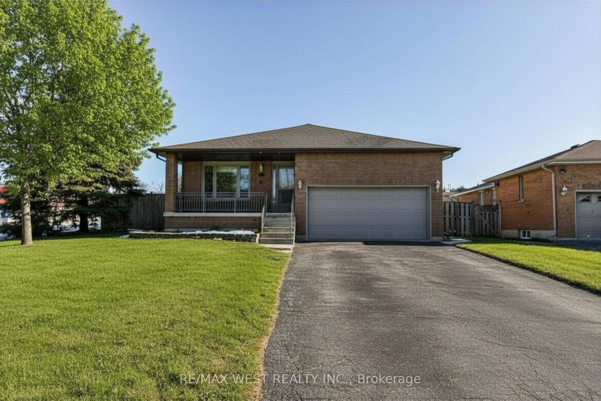 139 Carmen Crescent, Vaughan, ON L4L 5P1 photo 2