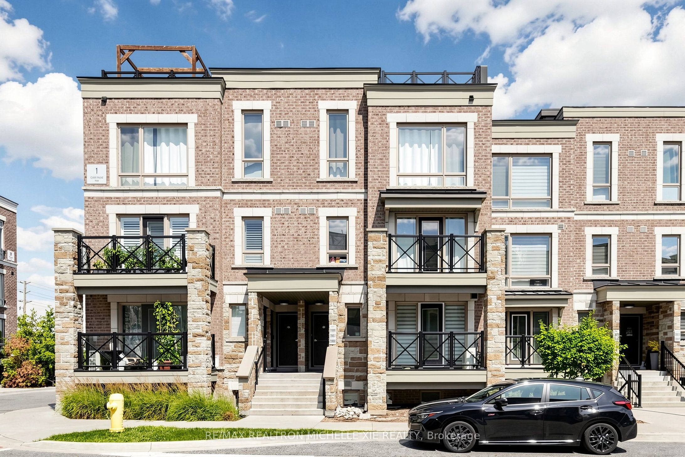 1 Gable Hurst Way 2608, Markham, ON L6B 1N5 photo 3