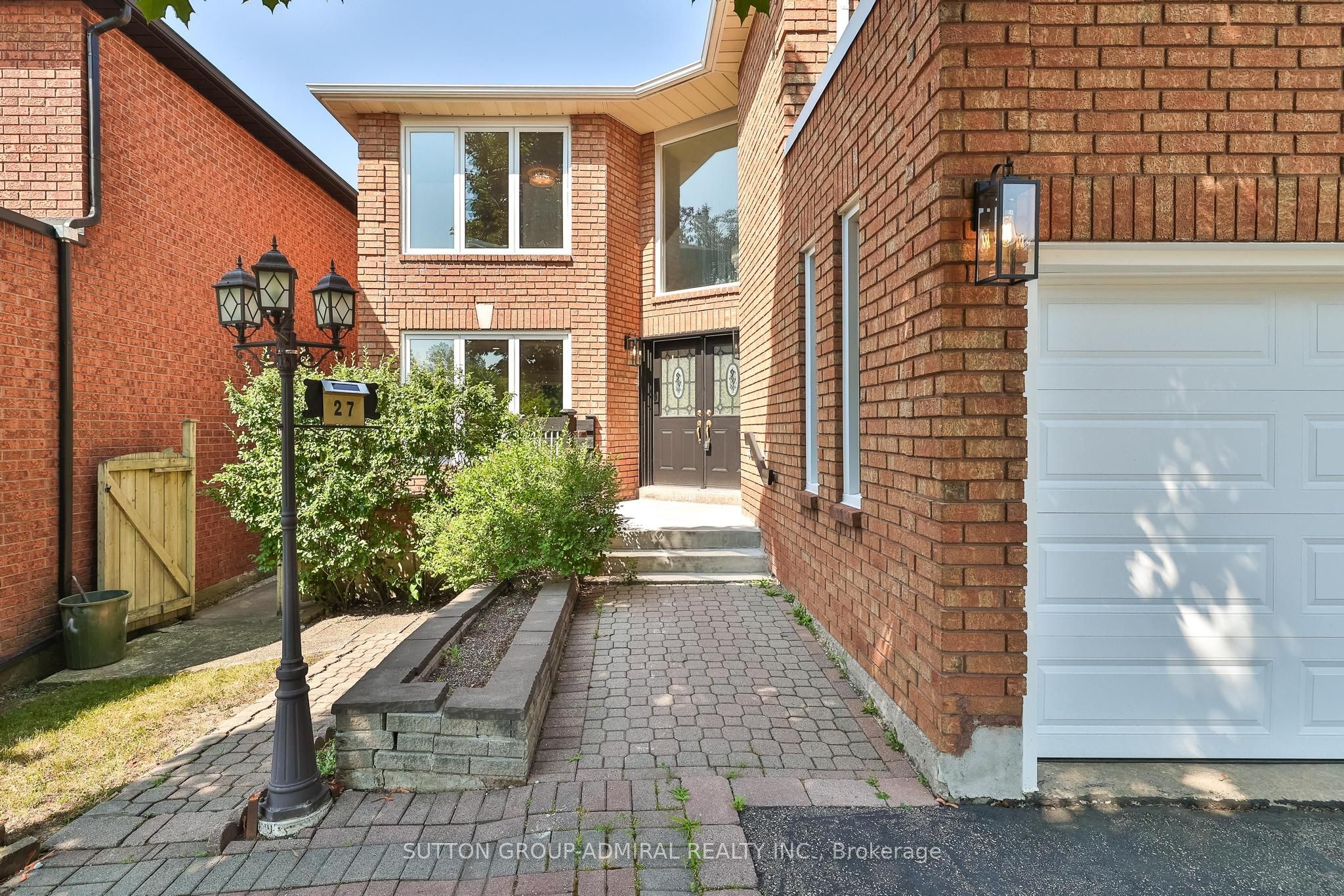 27 Green Acres Road, Vaughan, ON L4J 4S2 photo 5